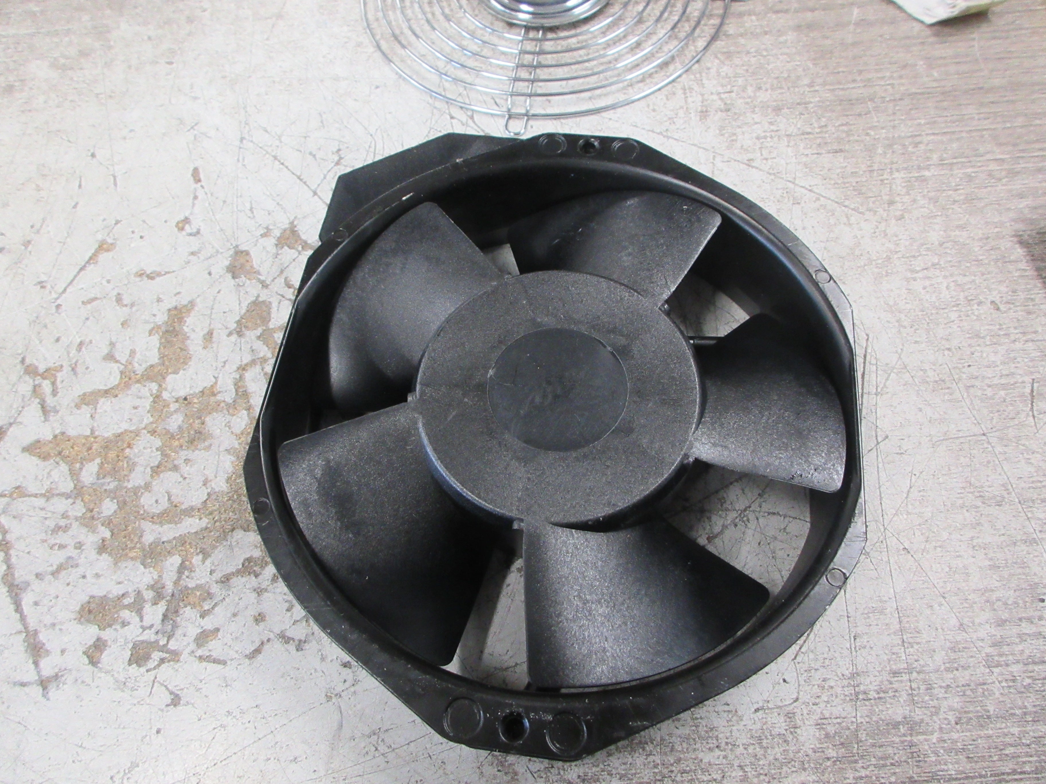 NMB Axial Fan 5915PC-23T-B30 230V 50/60Hz 1Ph 35W W/Grille (No Screws) Used