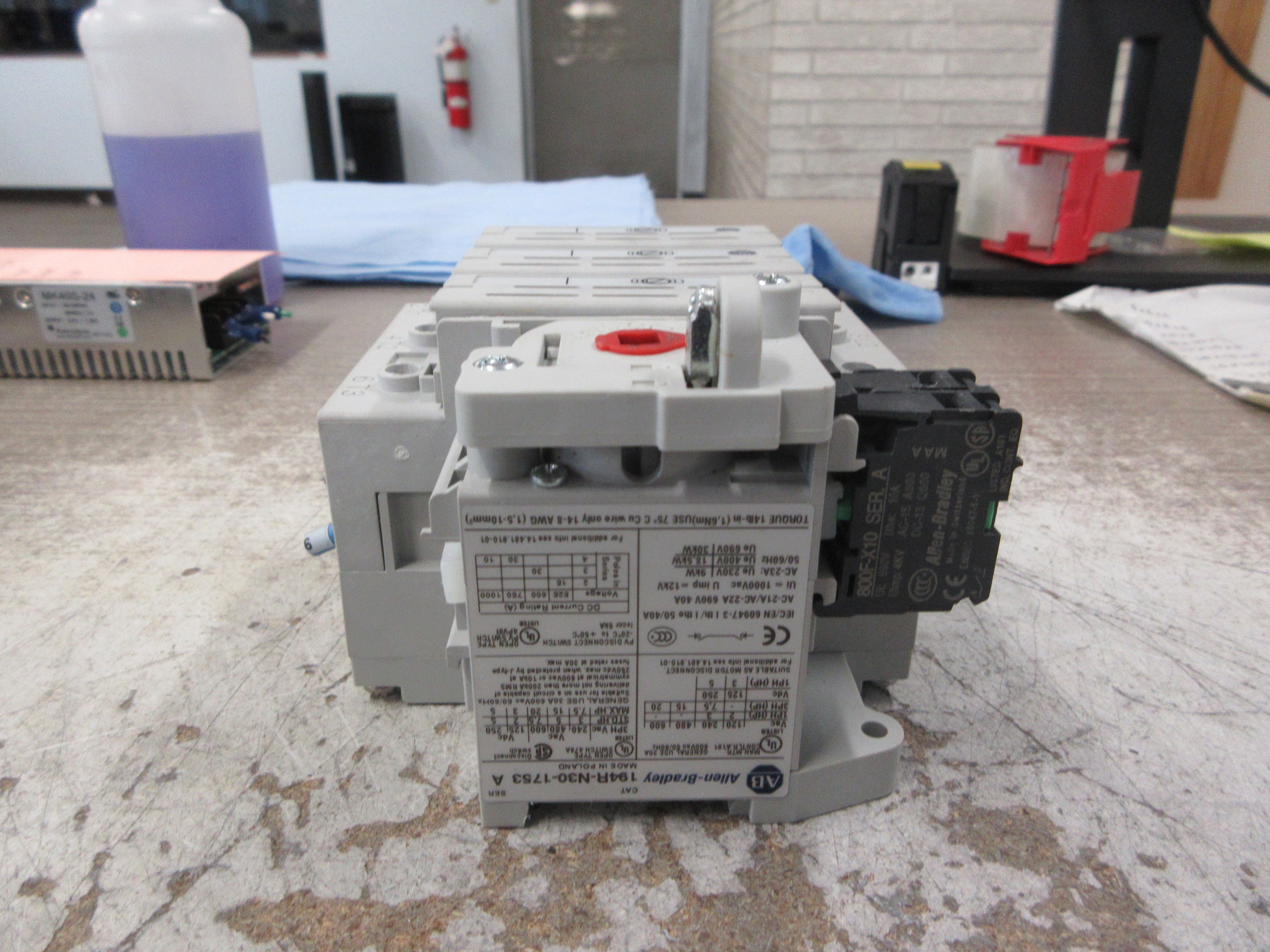 Allen-Bradley Non-Fusible Disconnect Switch 194R-N30-1753 Ser. A 30A 600V Used
