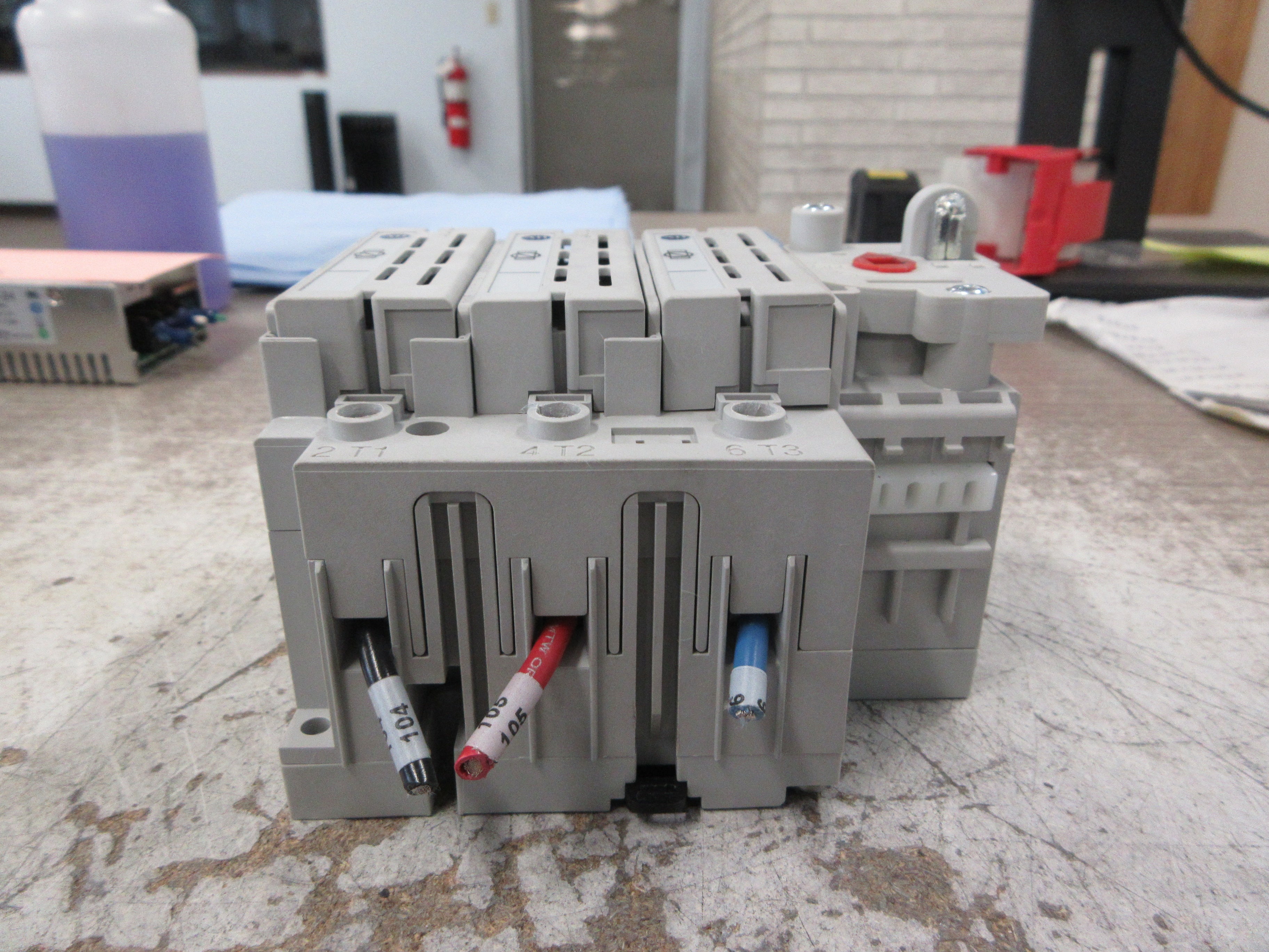 Allen-Bradley Non-Fusible Disconnect Switch 194R-N30-1753 Ser. A 30A 600V Used
