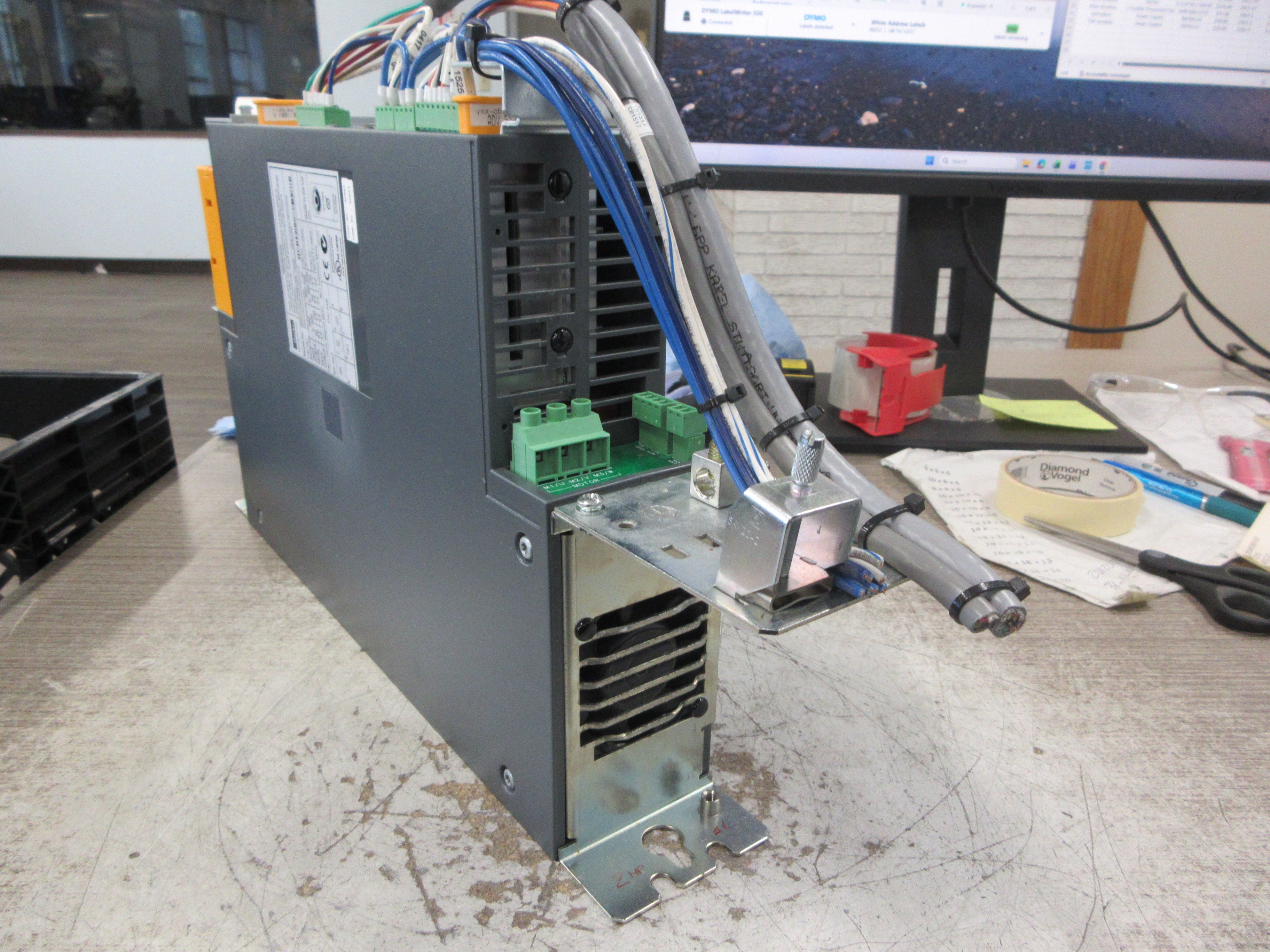 Parker Common DC Bus Drive 890CD/5/0004B/N/00/A/US FW: 3V8 Used