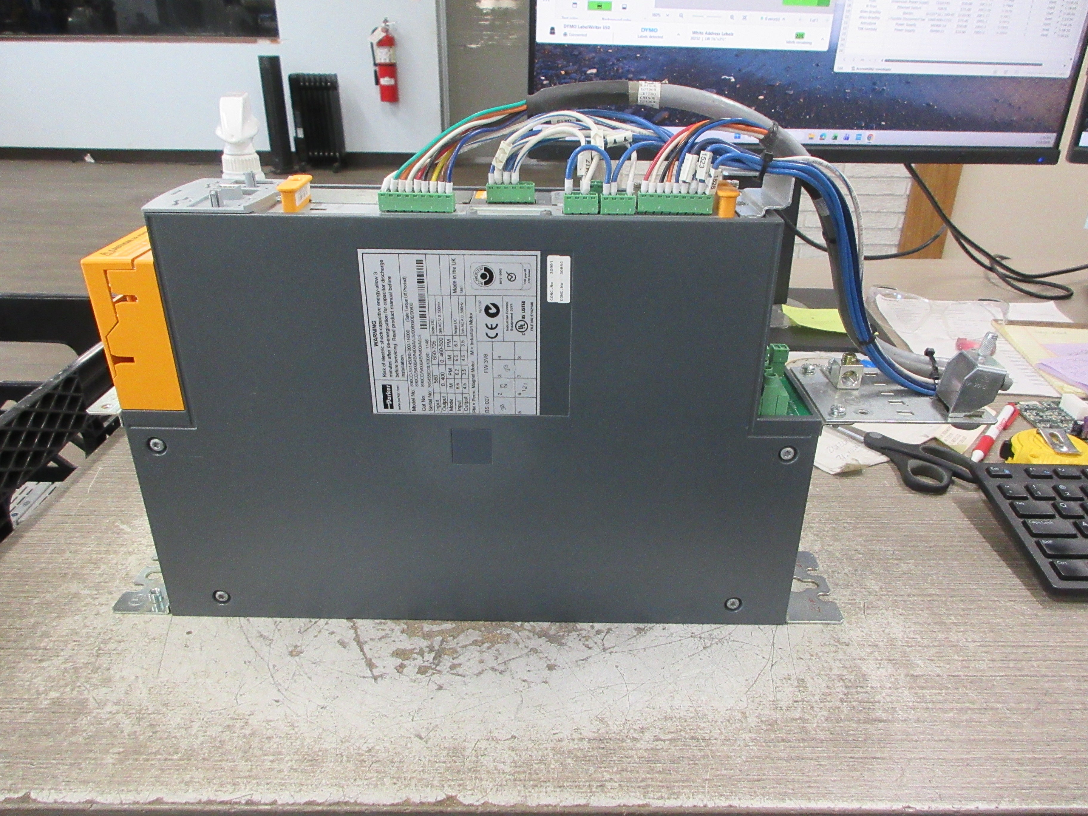 Parker Common DC Bus Drive 890CD/5/0004B/N/00/A/US FW: 3V8 Used