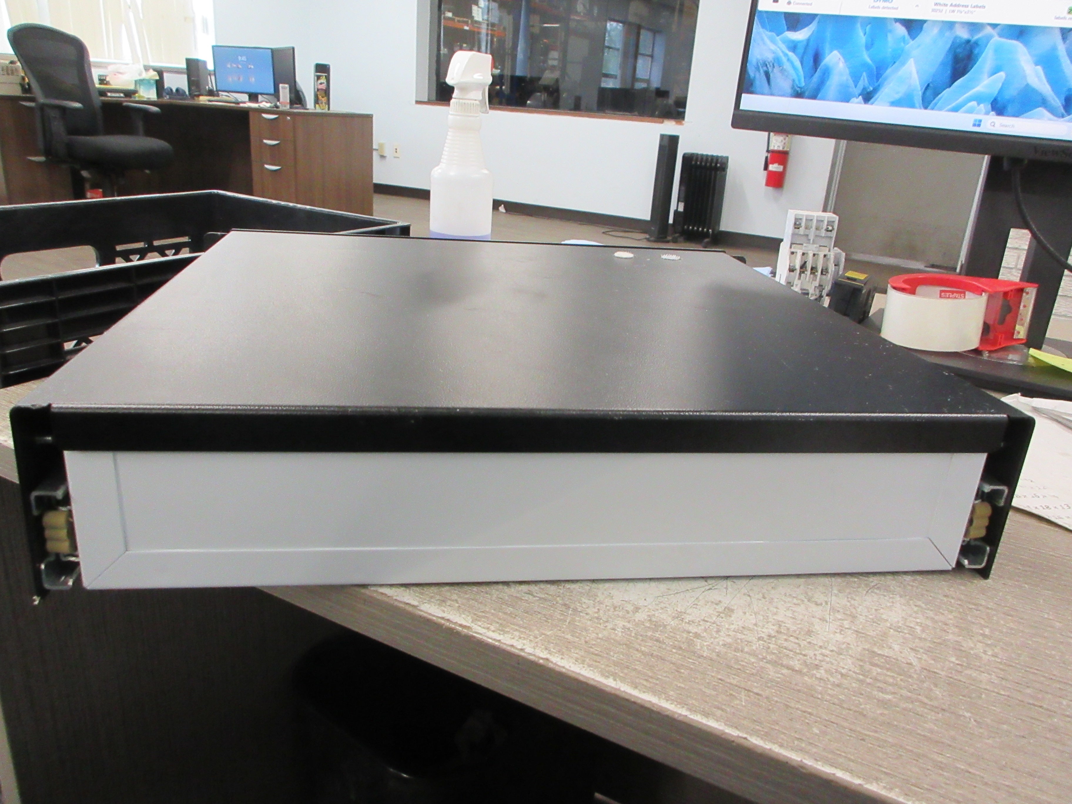 Misc. Brand Rack-Mount Storage Drawer Size: 2U W/Keys Used