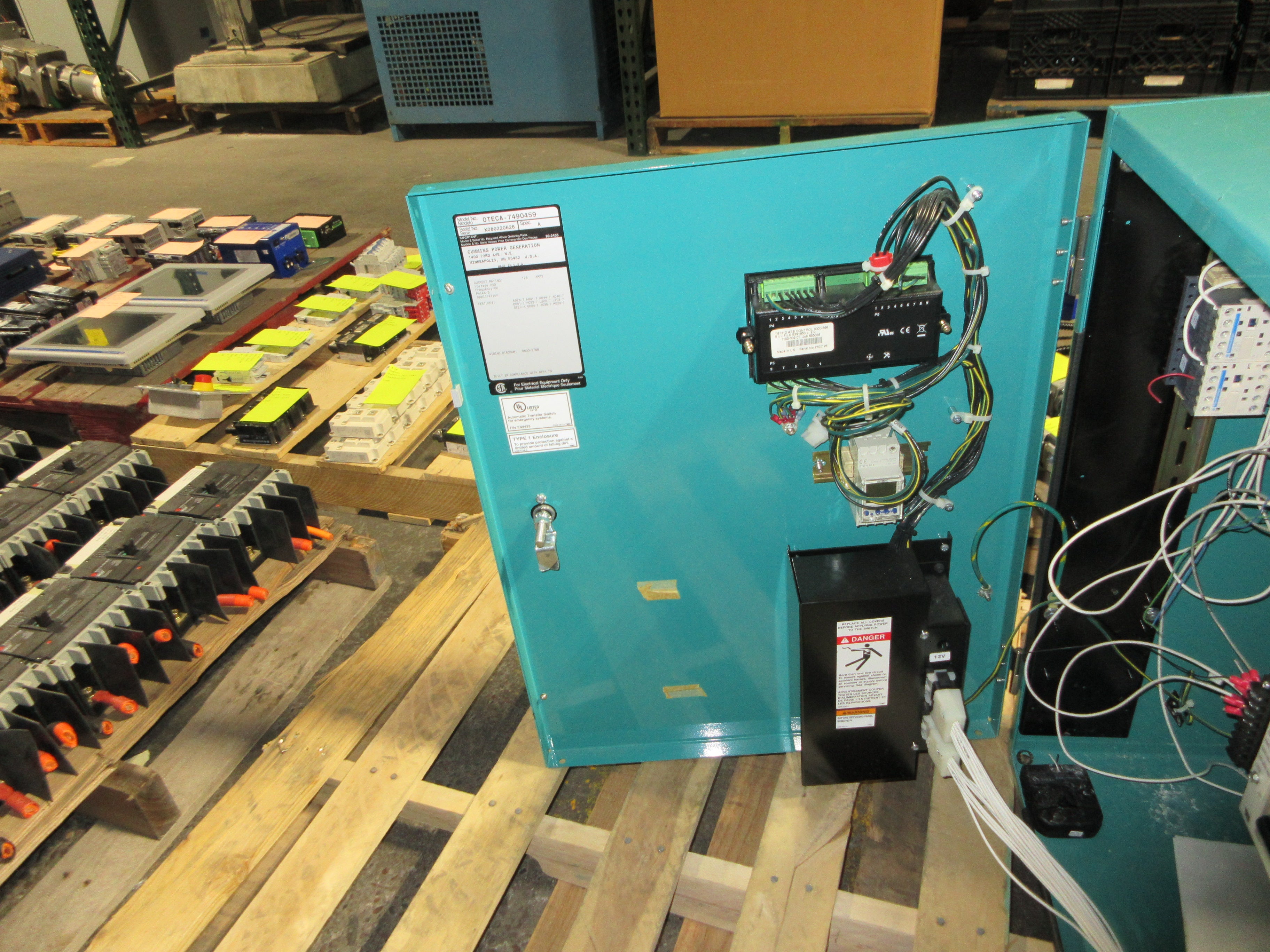 Cummins PowerCommand Automatic Transfer Switch OTECA-7490459 125A 240V 60Hz Used
