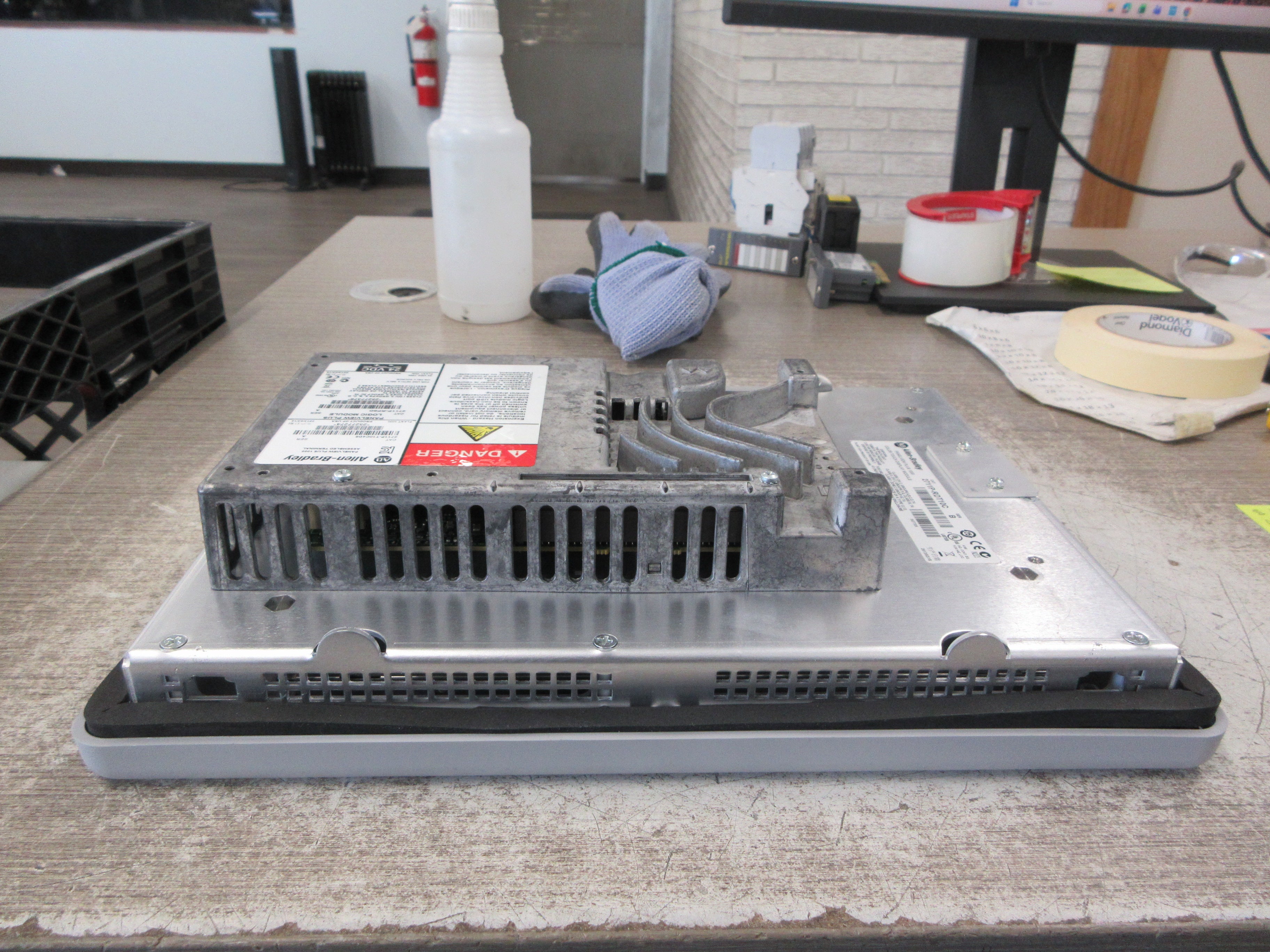 Allen-Bradley PanelView Plus 1000 2711P-T10C4D8 Ser. A Used