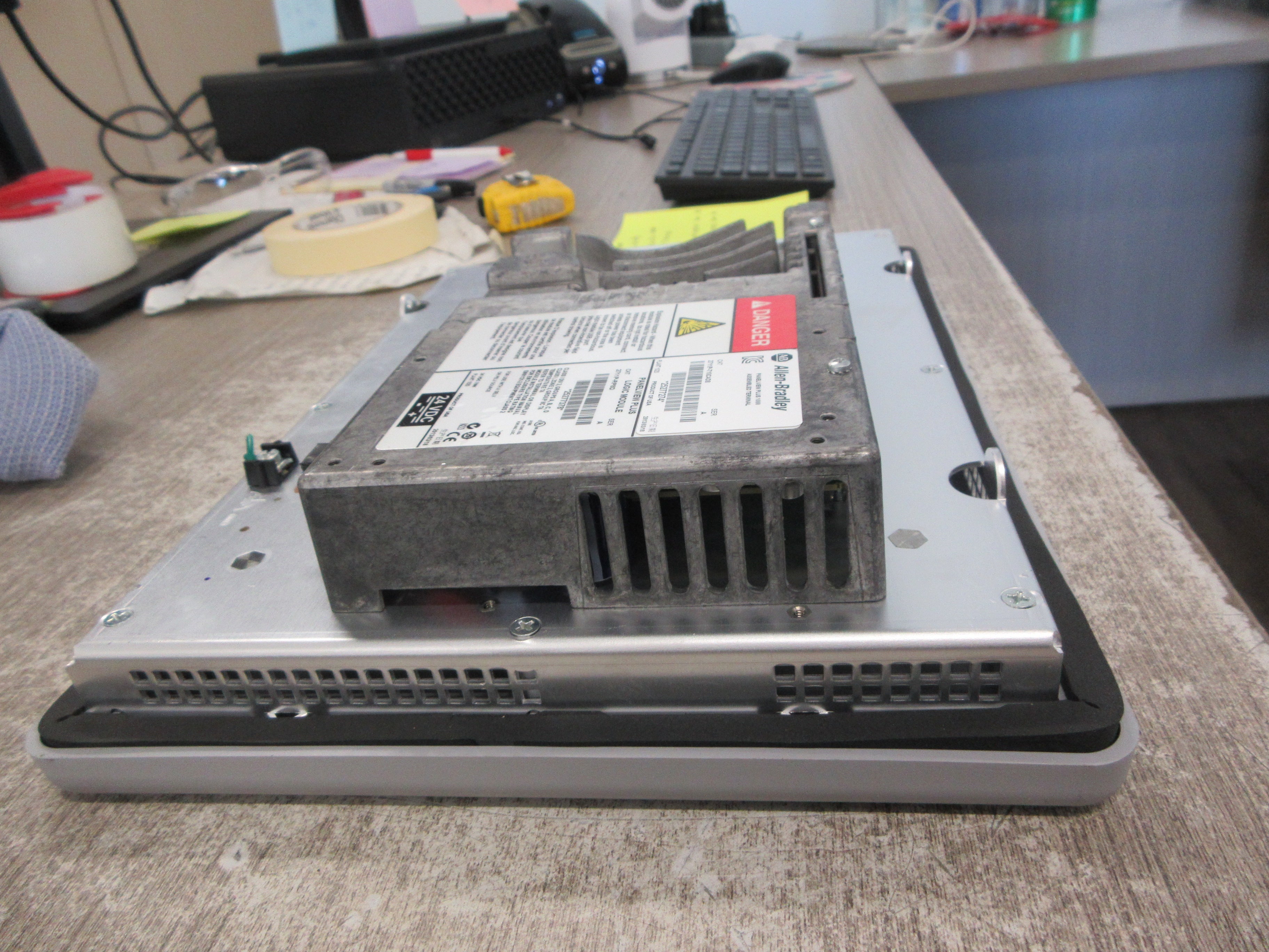 Allen-Bradley PanelView Plus 1000 2711P-T10C4D8 Ser. A Used