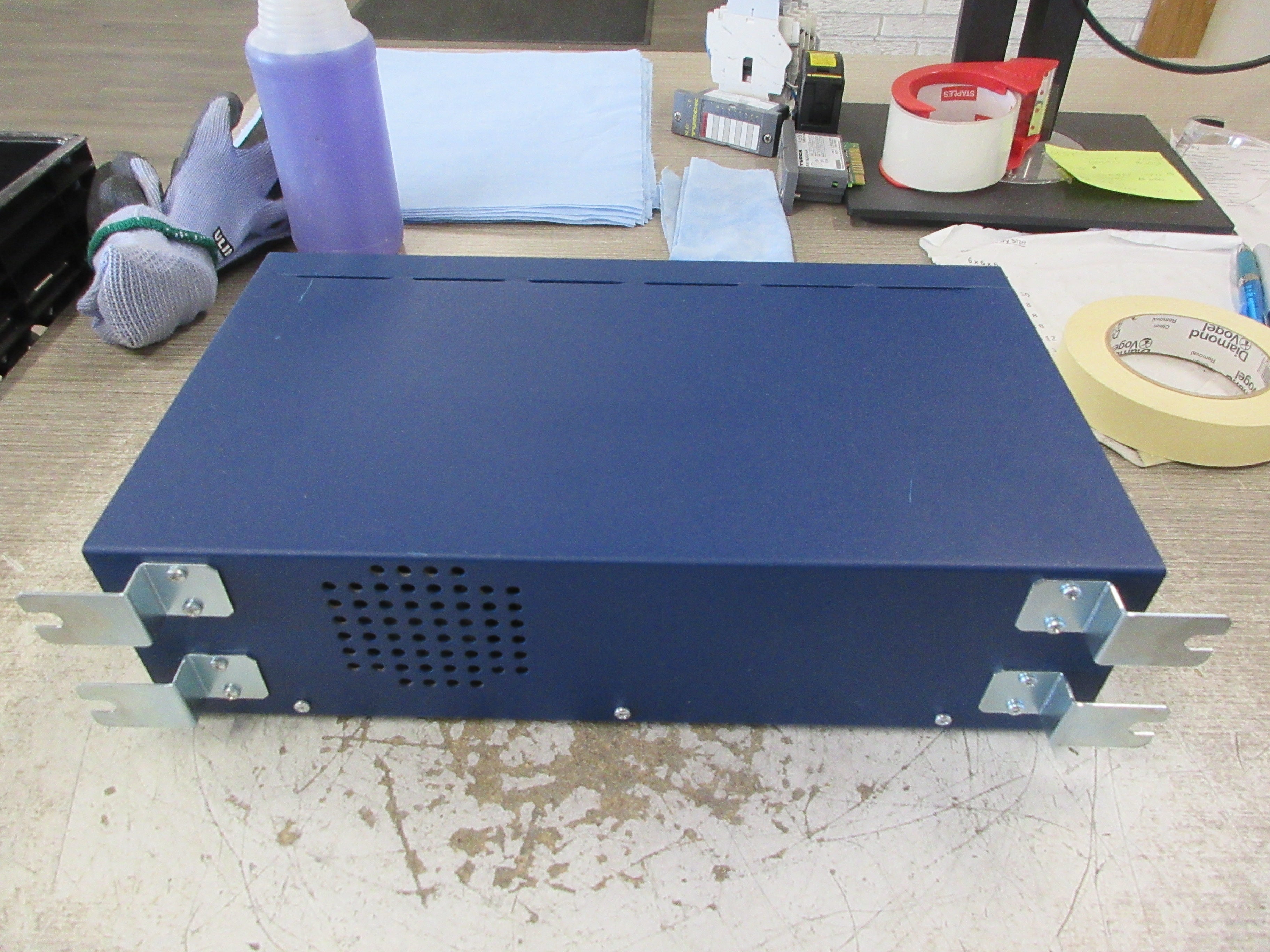 Adept Smart Controller CX 20000-310 Rev: R2 24VDC 5A Used