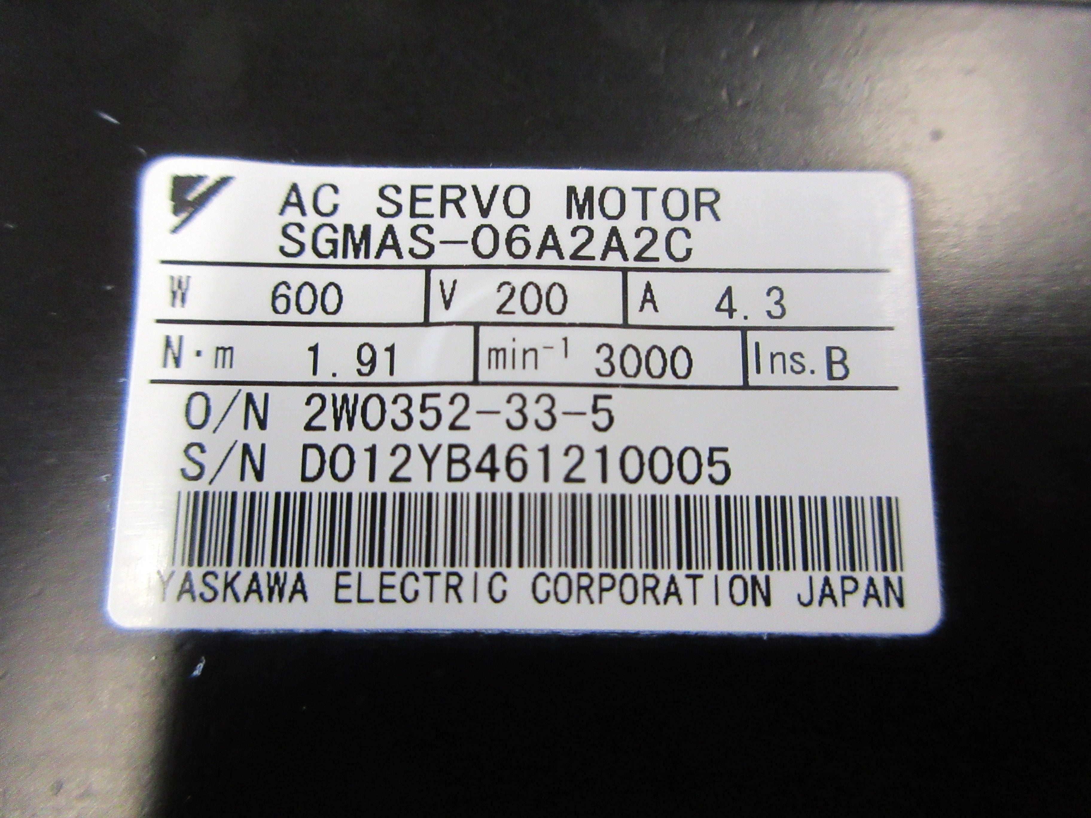 Yaskawa AC Servo Motor SGMAS-06A2A2C 600W 200V 4.3P 1.91 Nm 3000RPM Used