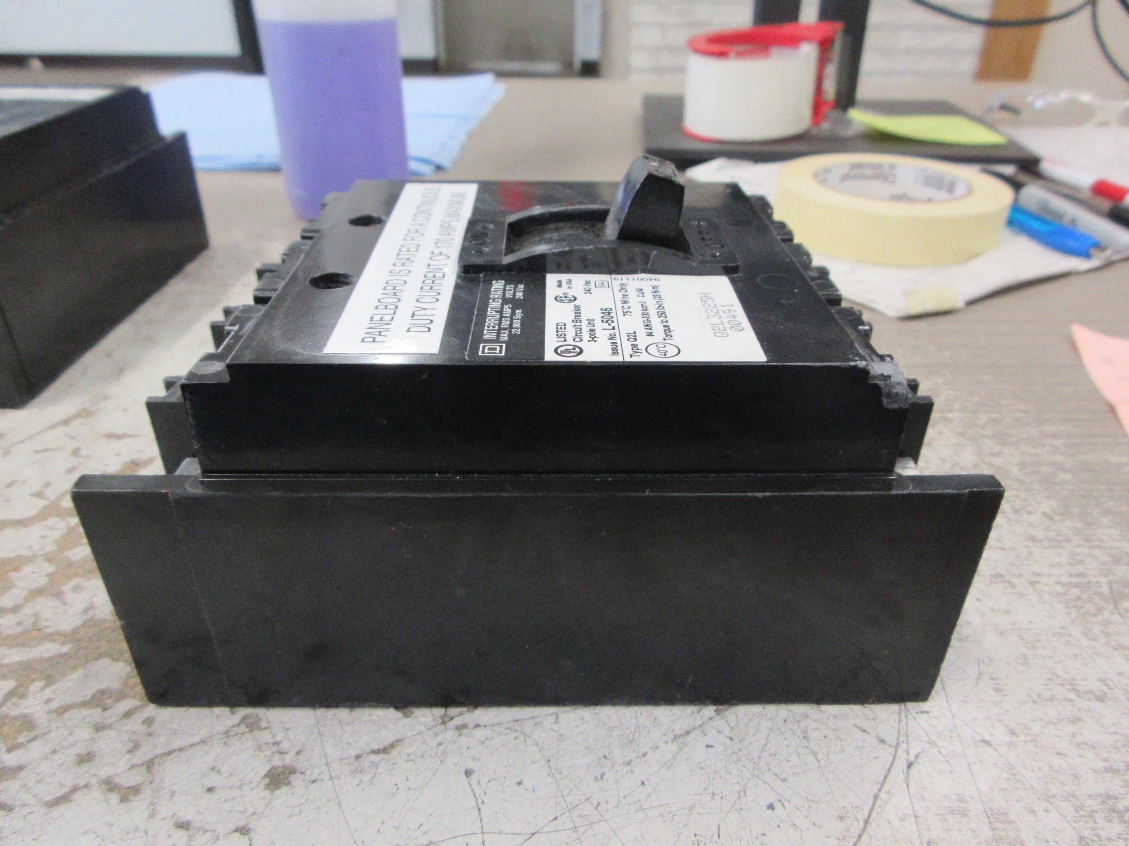 Square D Circuit Breaker Q2L3225H 225A 240V 3P *No Set Screws* Used
