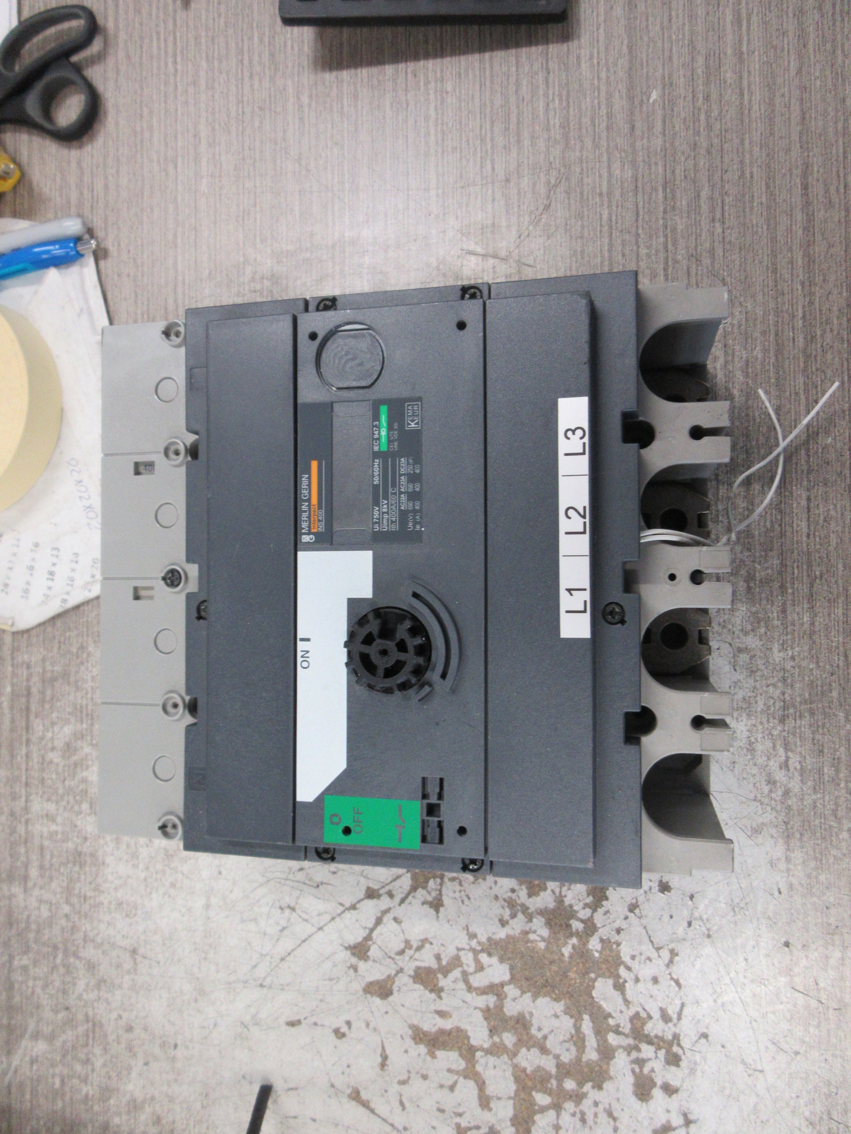 Merlin Gerin Interpact Disconnect Switch INS 400 400A 750V 50/60Hz Used