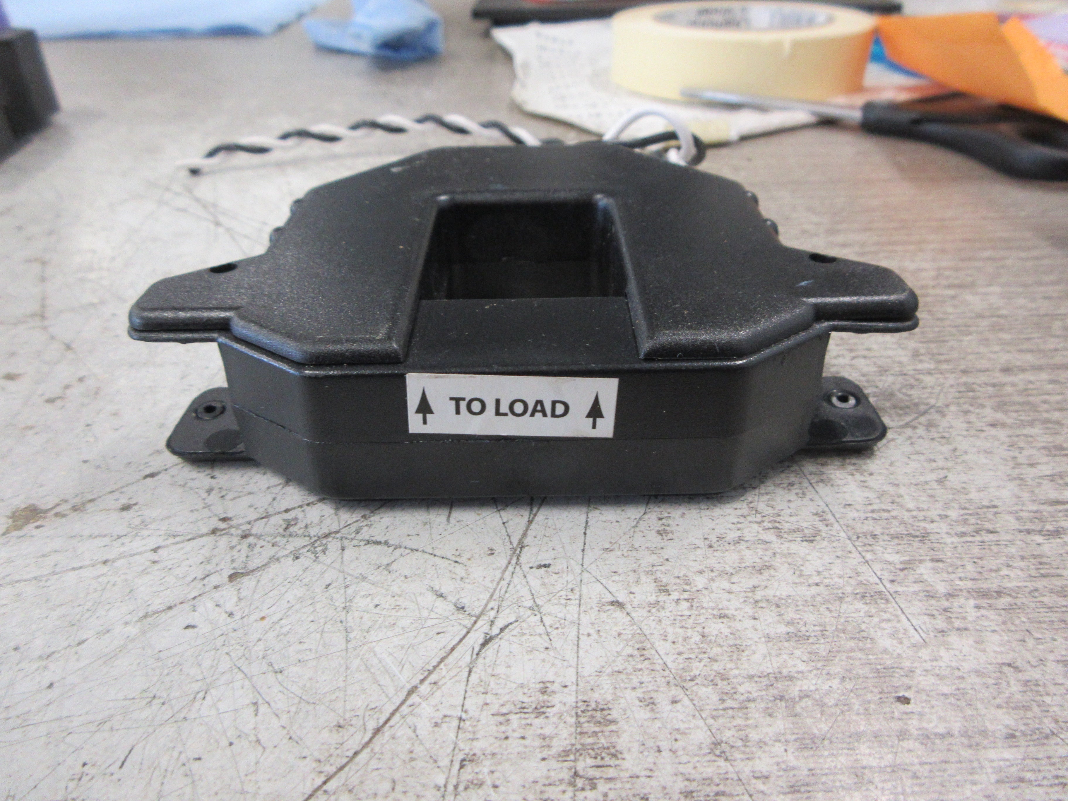 Square D Split-Core Current Transformer 3090SCCT032 Ratio 300:5A 600V Used