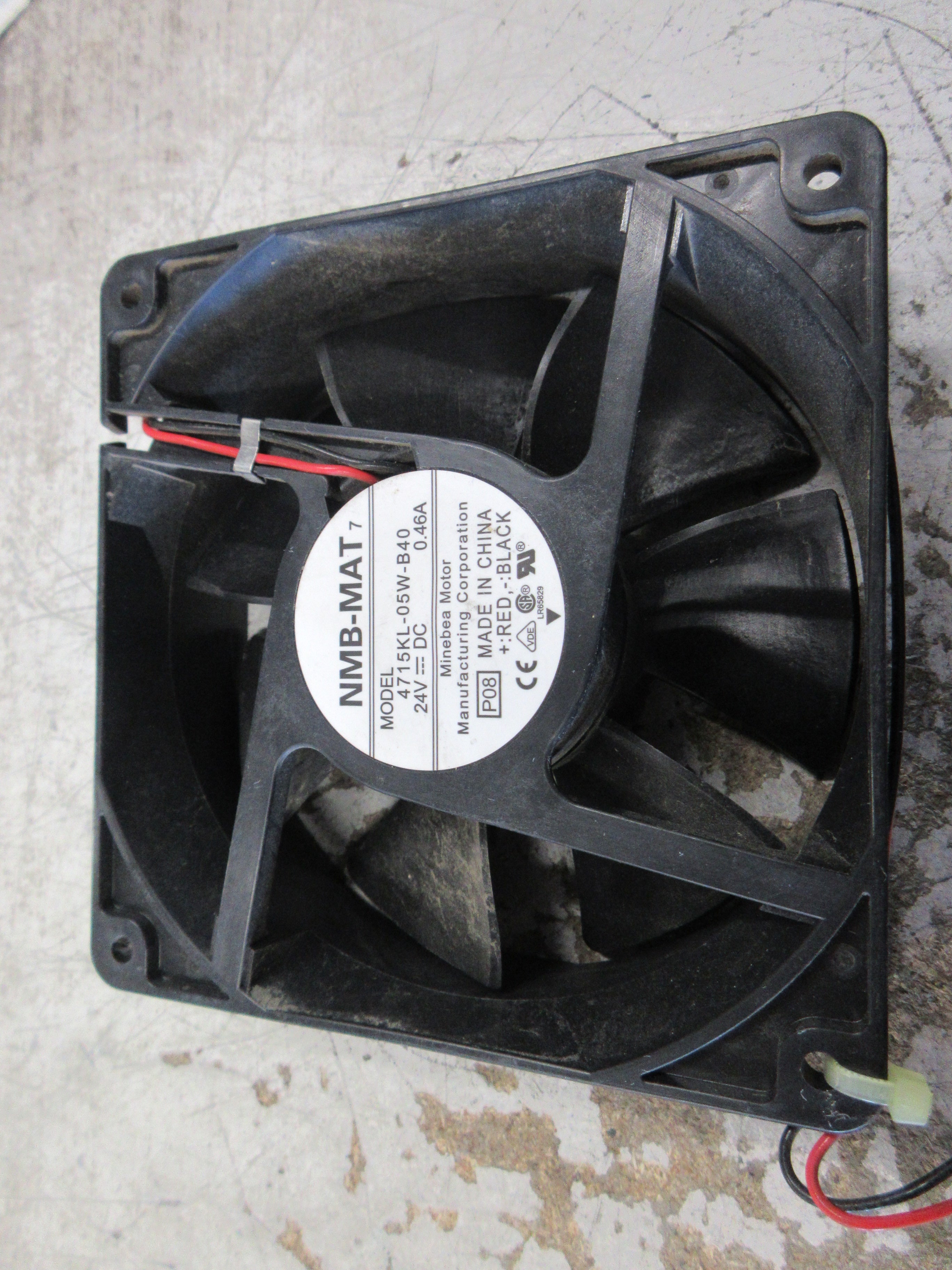 Minebea NMB-MAT Axial Fan 4715KL-05W-B40 24VDC 0.46A Used