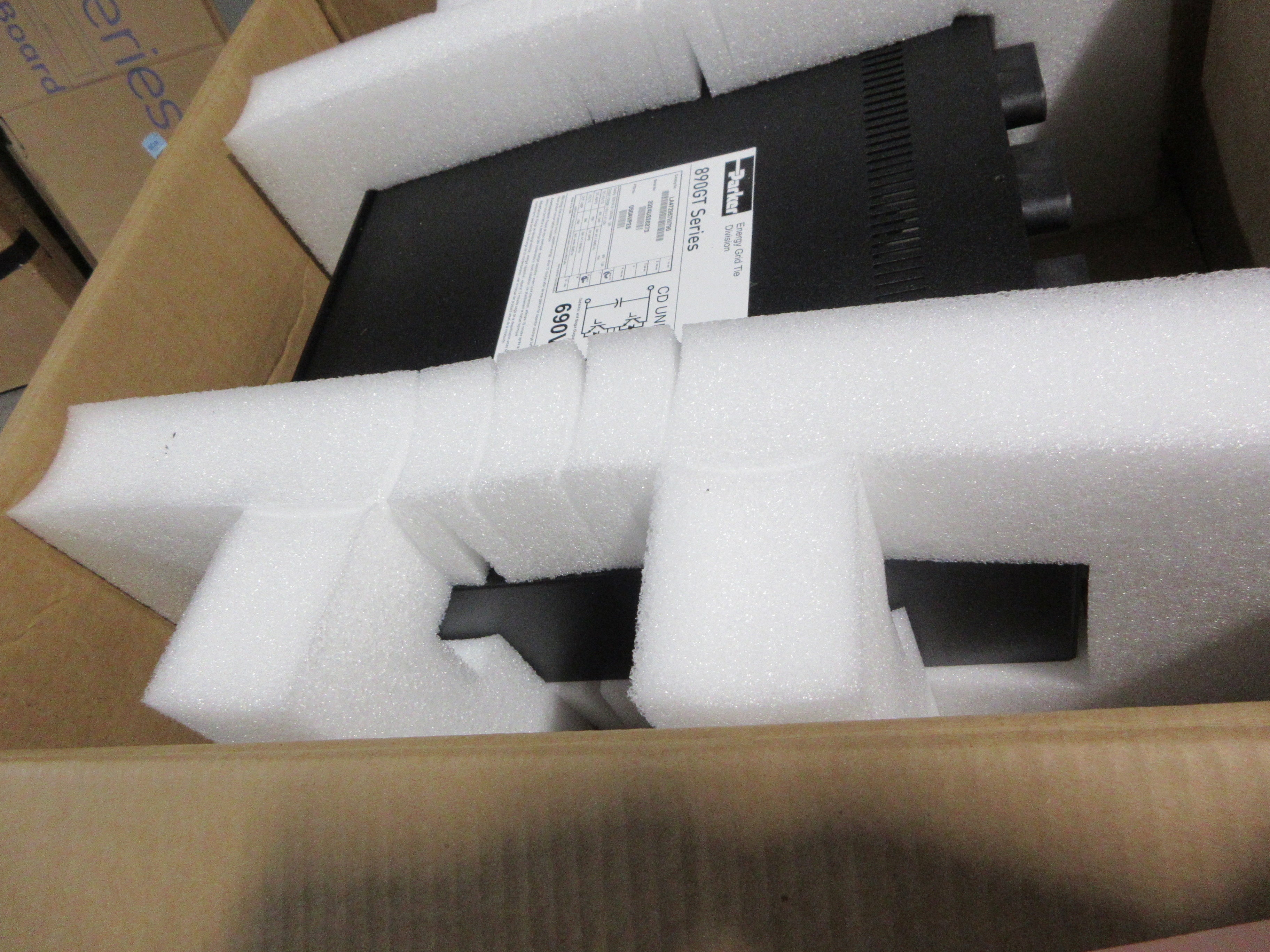Parker 890GT Phase Module LA472957W790 Supply: 300-1200VDC New Surplus