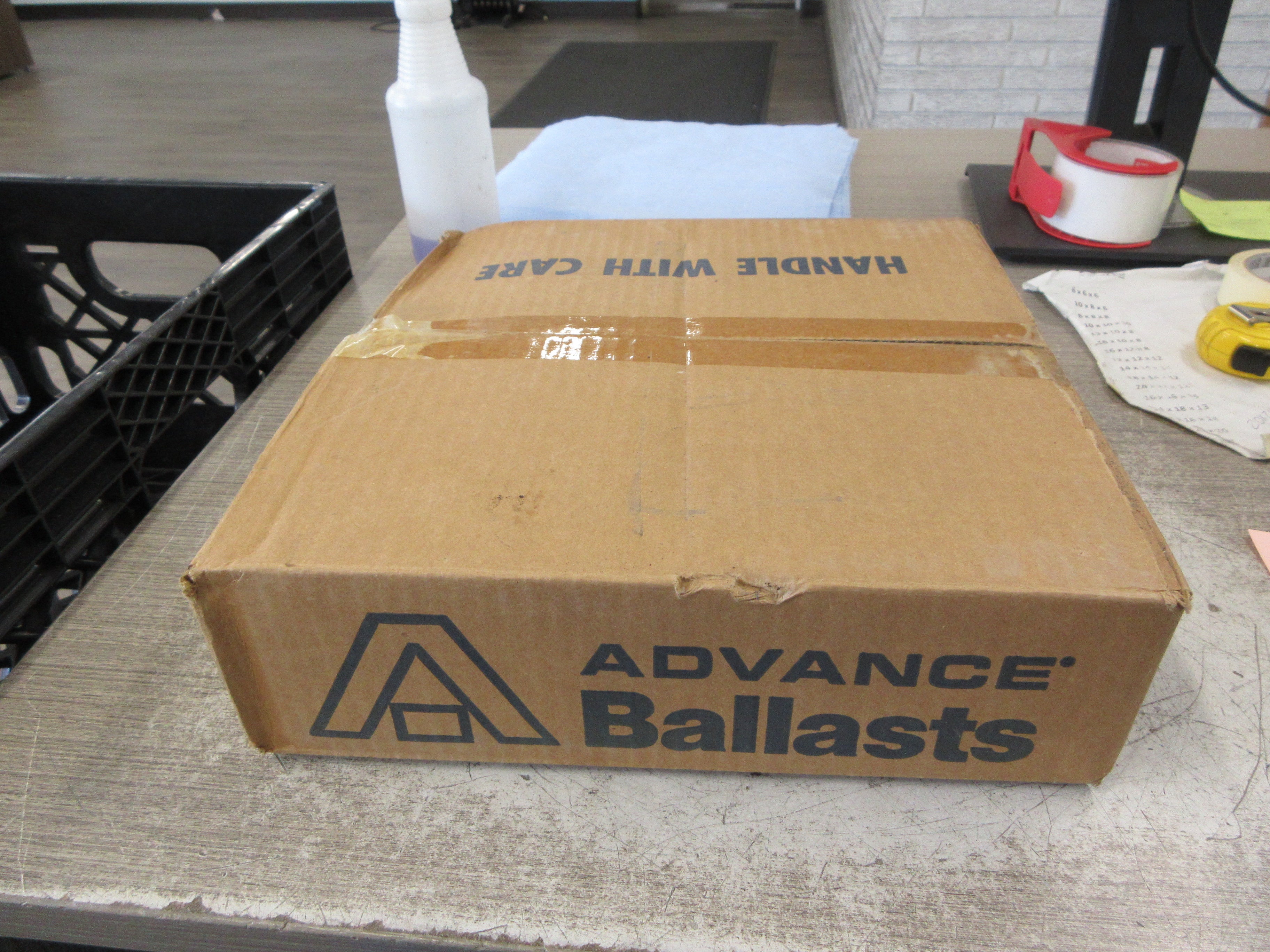 Advance Ballast VEL-2P32-RH-TP 277V *Box of 10* *Damaged Box* New Surplus