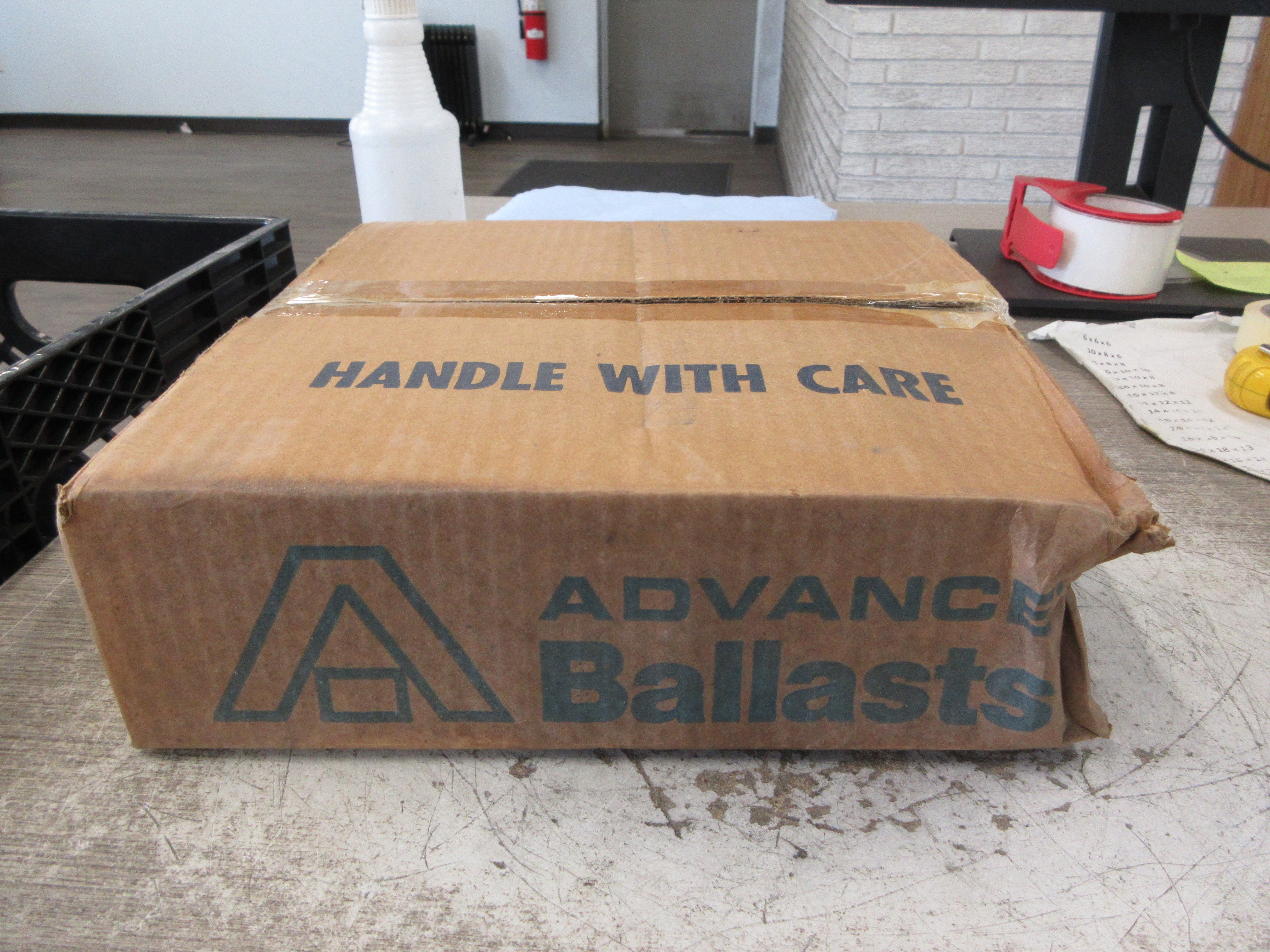 Advance Ballast VEL-2P32-RH-TP 277V *Box of 10* *Damaged Box* New Surplus