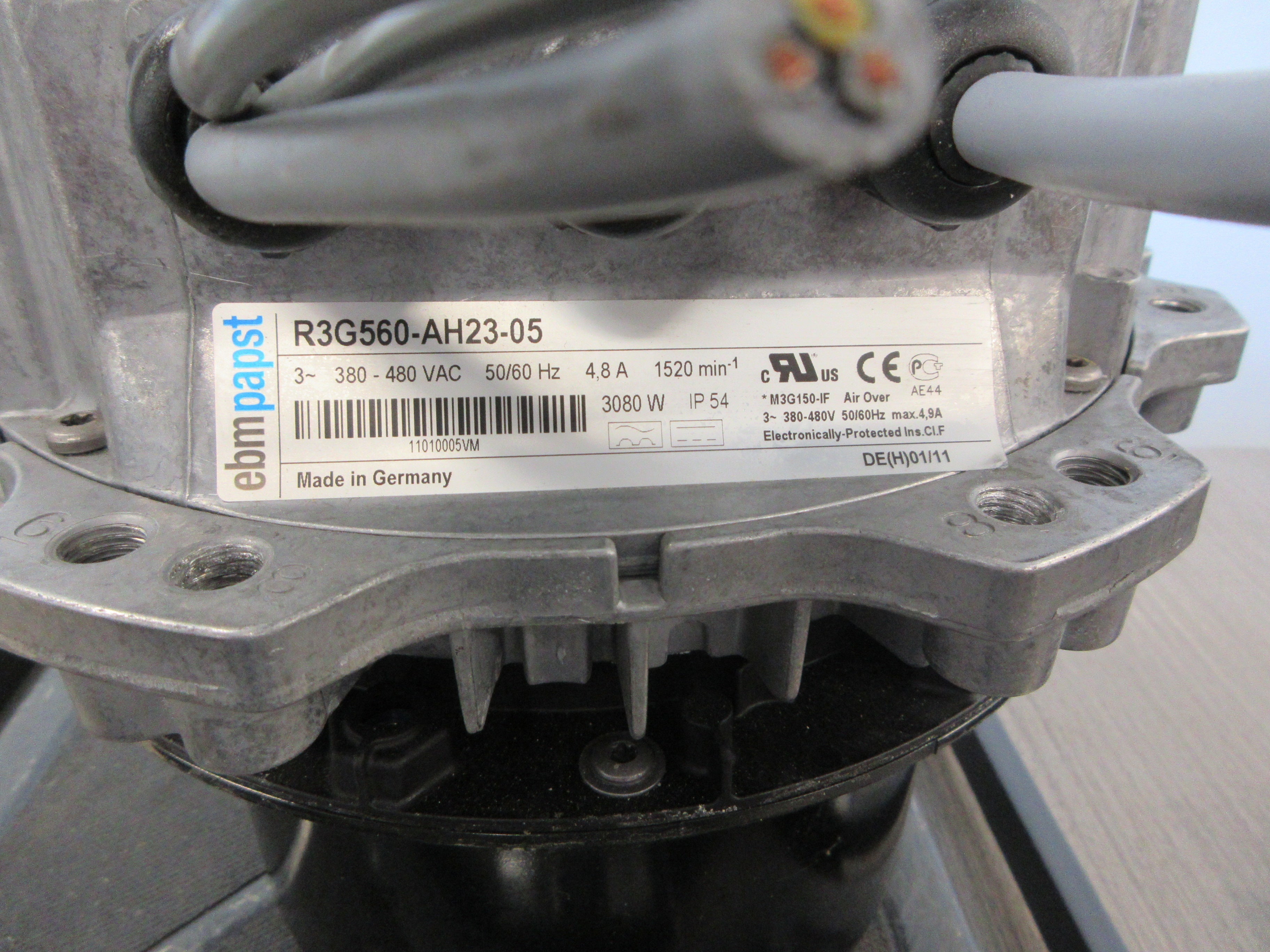 ebmpapst Centrifugal Fan R3G560-AH23-05 380-480V 50/60Hz 3Ph 4.8A 1520RPM Used