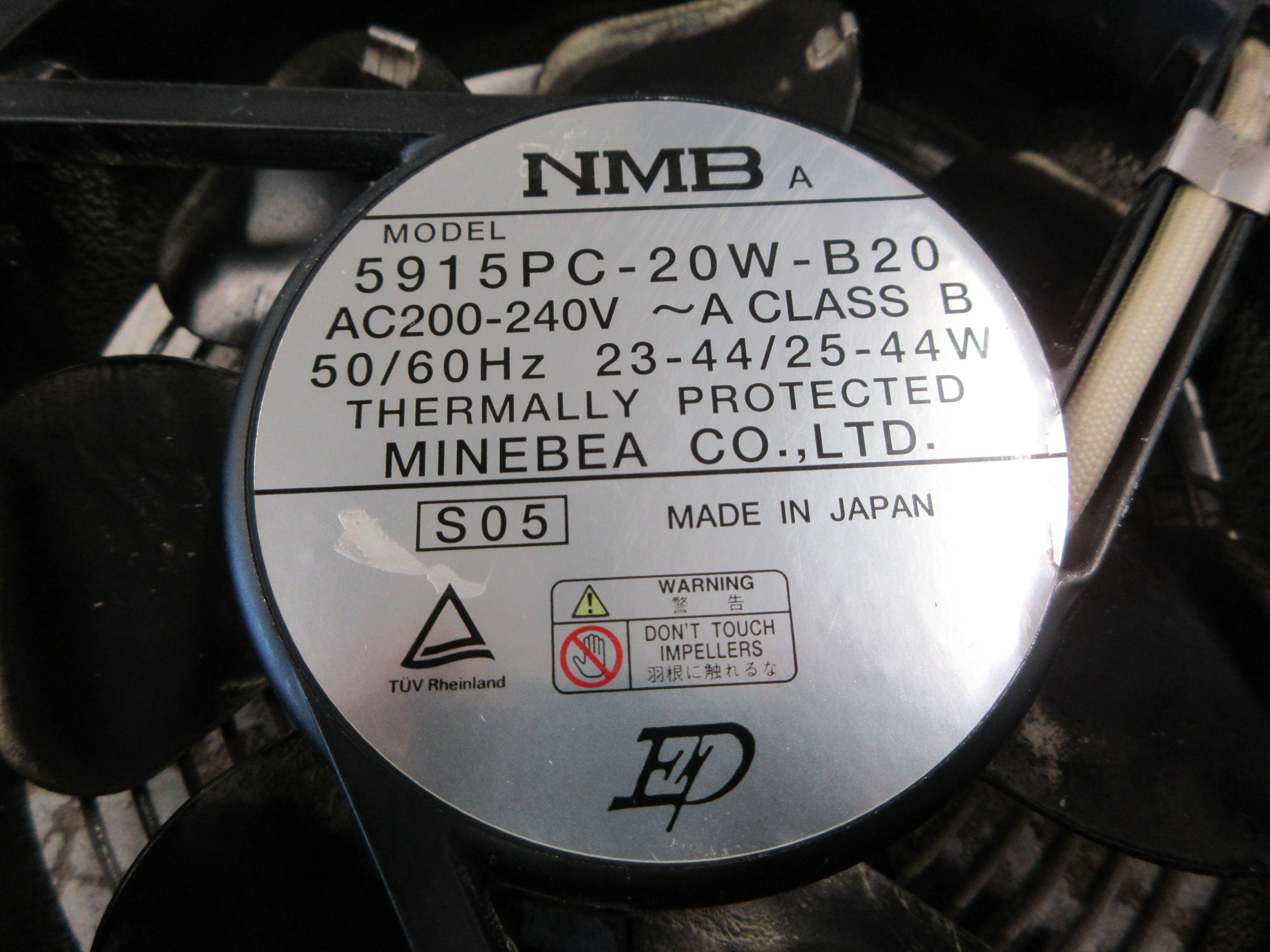 Minebea NMB Axial Fan 5915PC-20W-B20 200-240V 50/60Hz W/Grille Used