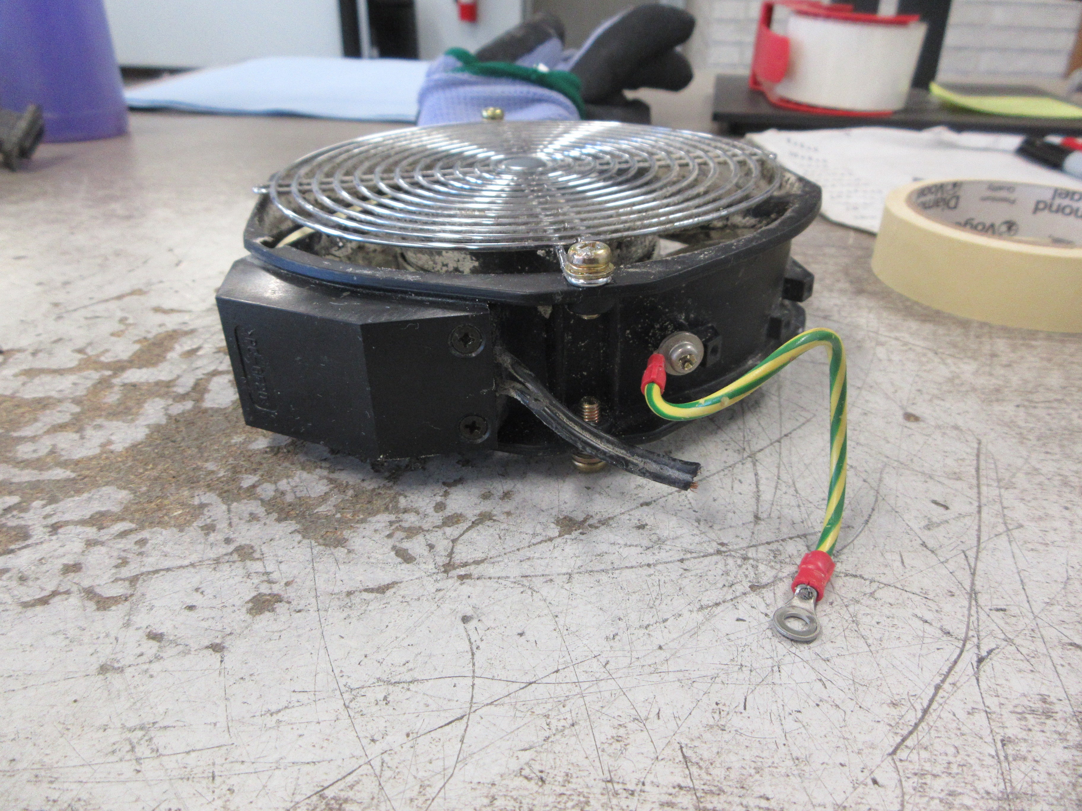 NMB Flowmax Axial Fan 5915PC-20W-B20 200-240V 50/60Hz (2) Grilles Used