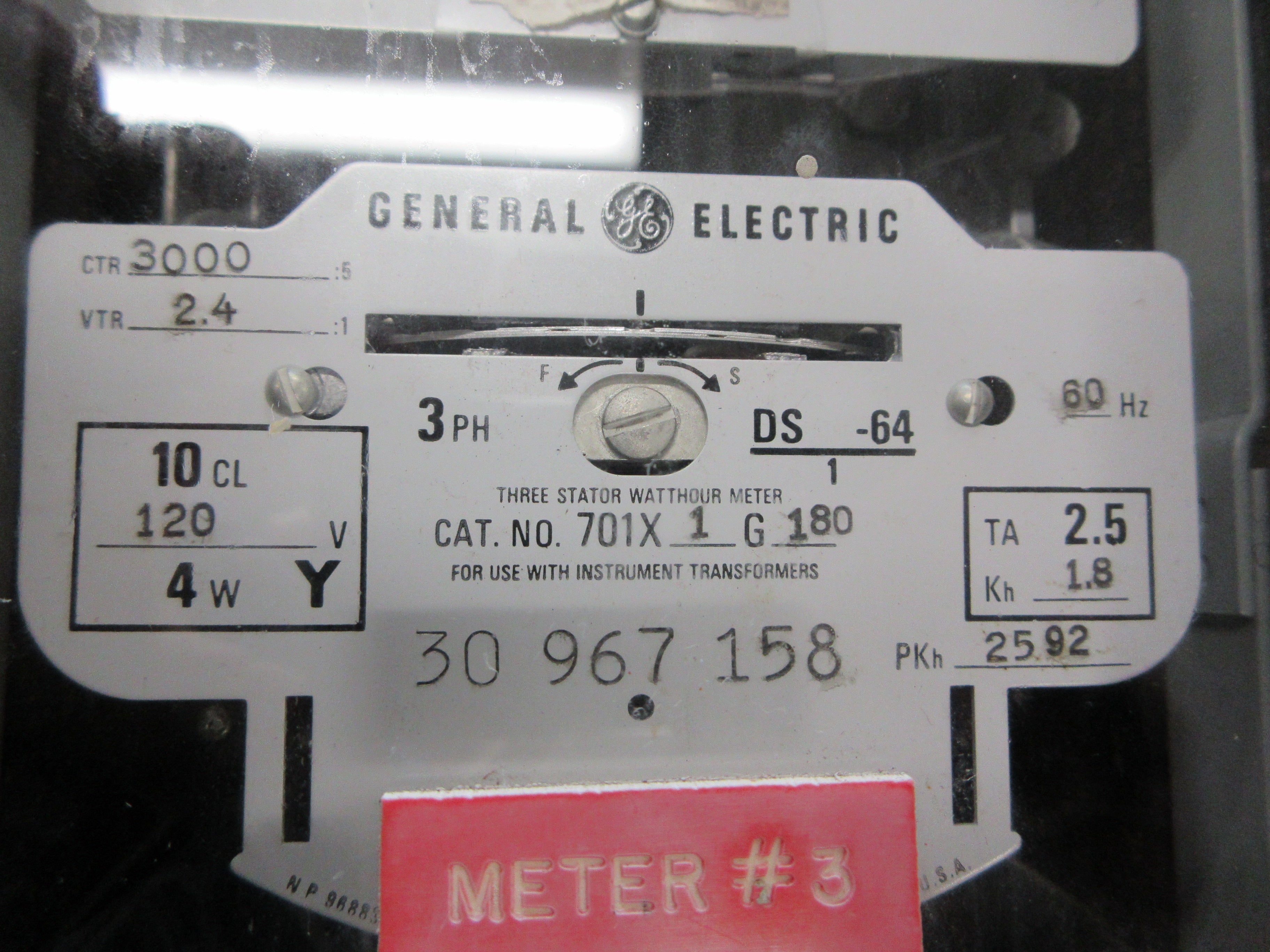 GE DS-64 Watthour Meter 701X1G180 120V 60Hz 4W 3-stator Used