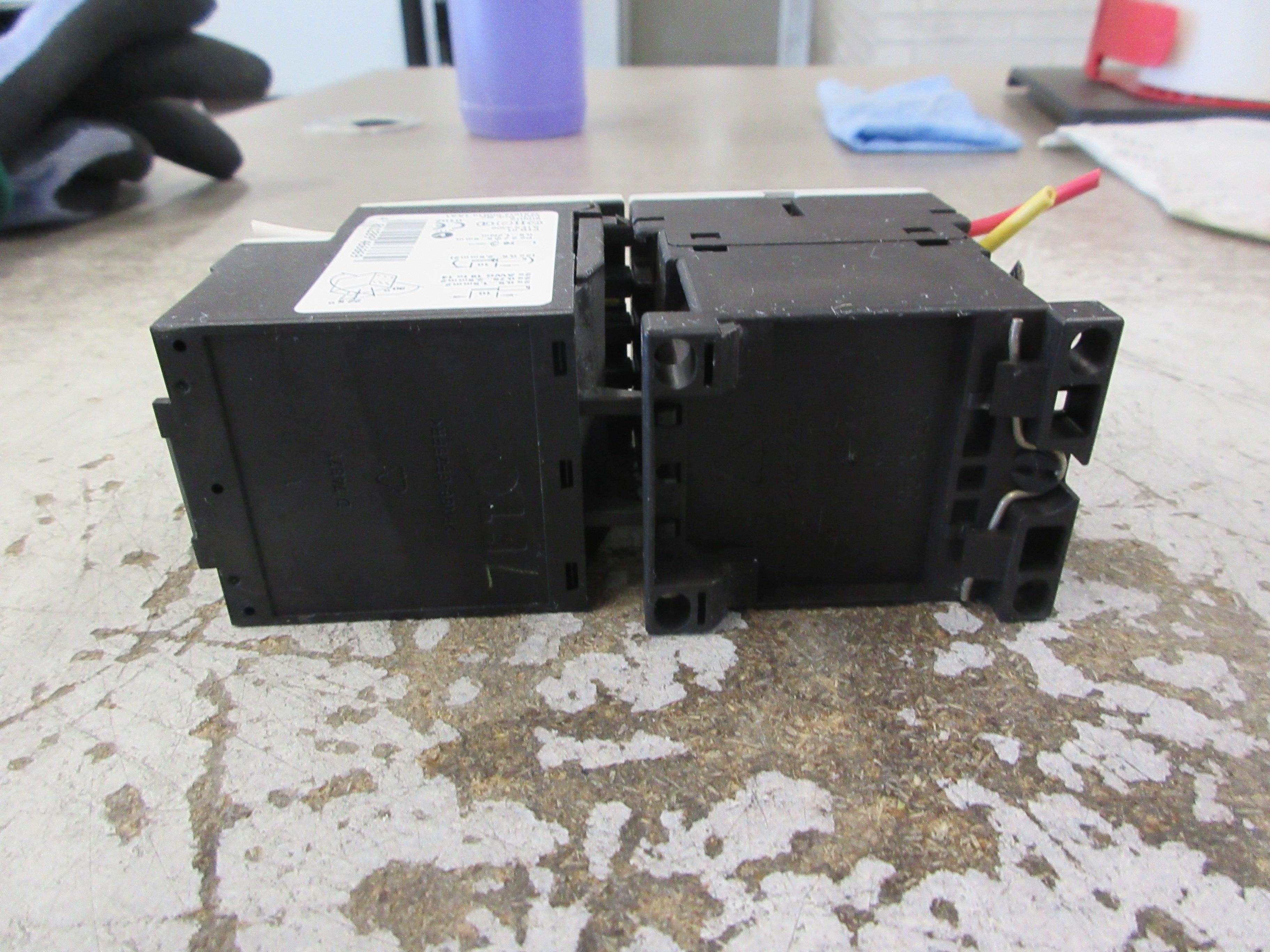 Siemens Sirius Starter 3RT1017-1AK61 / 3RB1015-2SB0 110V Coil Trip: 3-12A Used