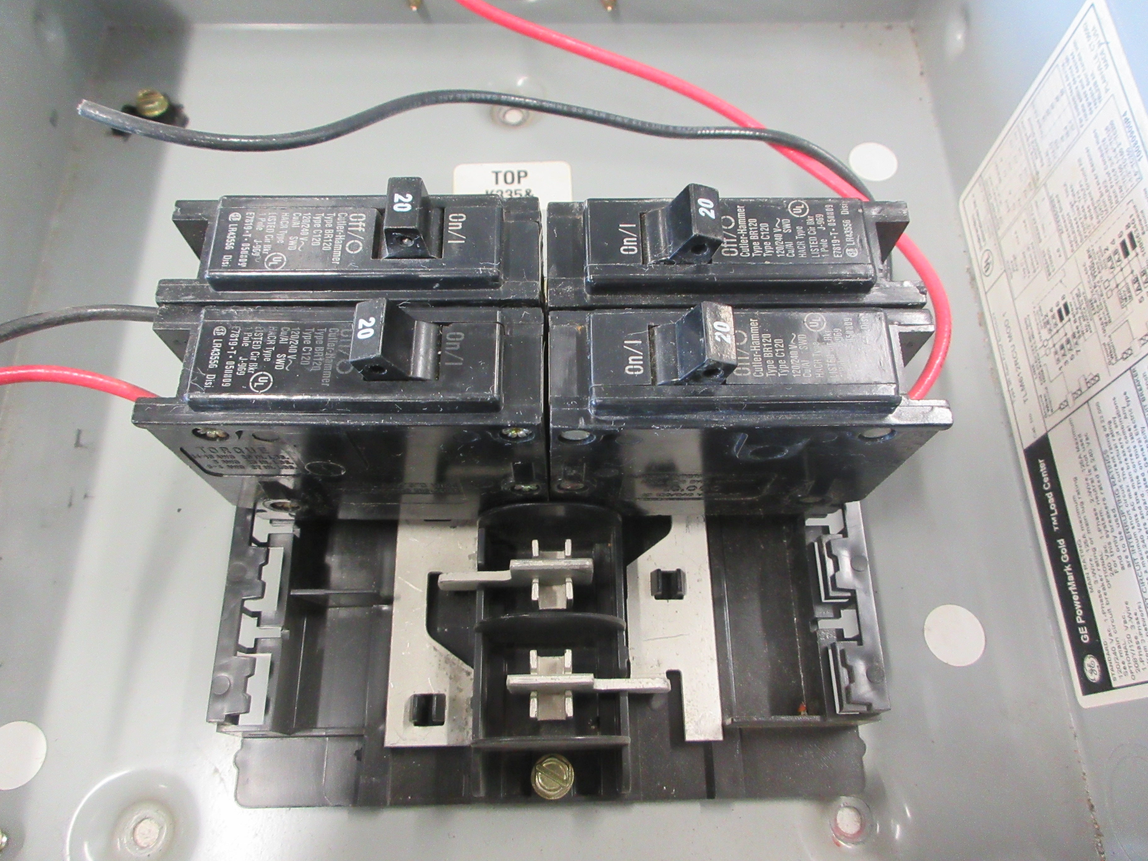 GE Main Lug Circuit Breaker Panel TLM612RCU 120/240VAC 125A Max 1Ph 3W Used