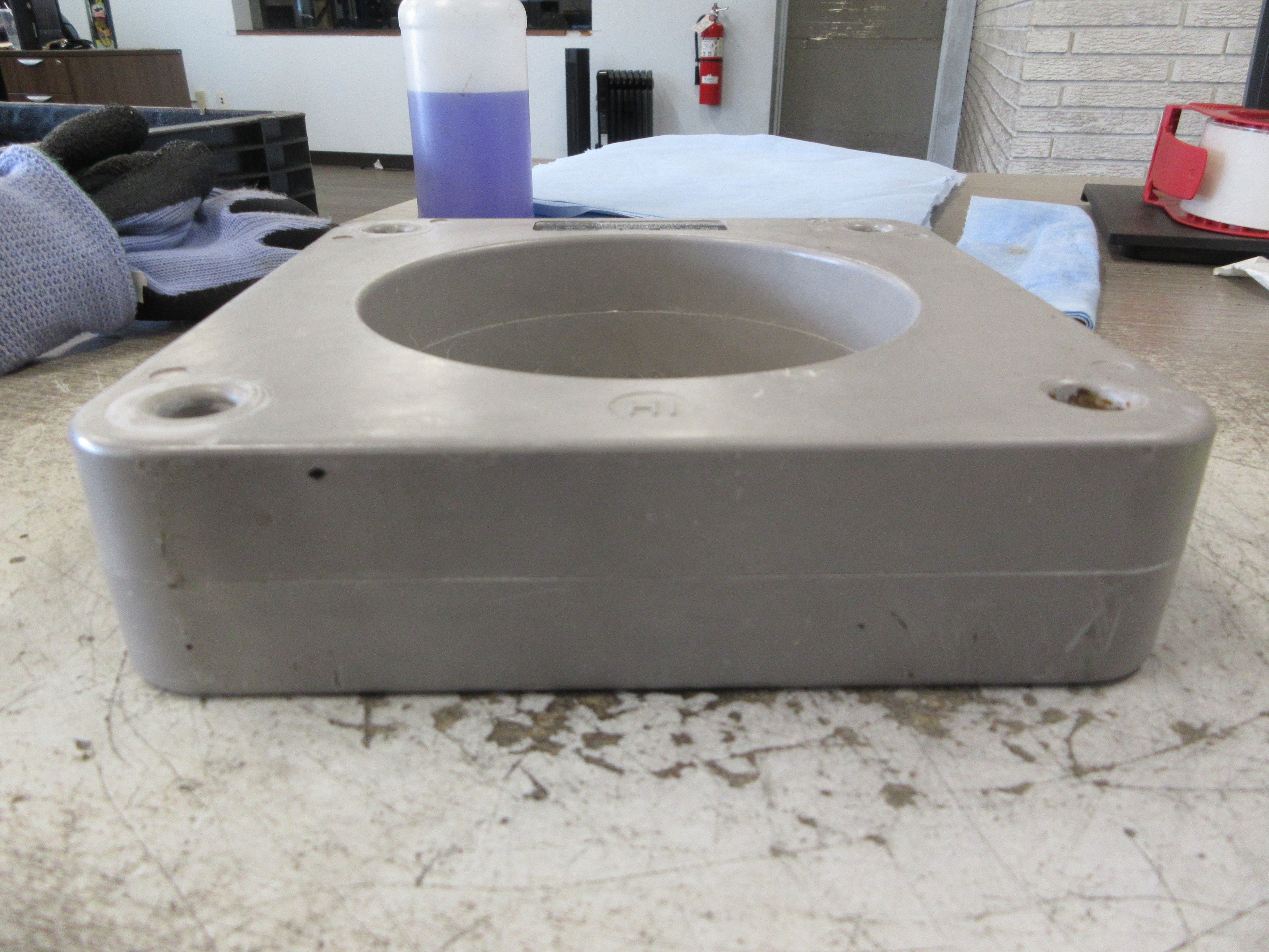 Electromagnetic Industries Current Transformer 120-302 Ratio 3000:5A 600V Used