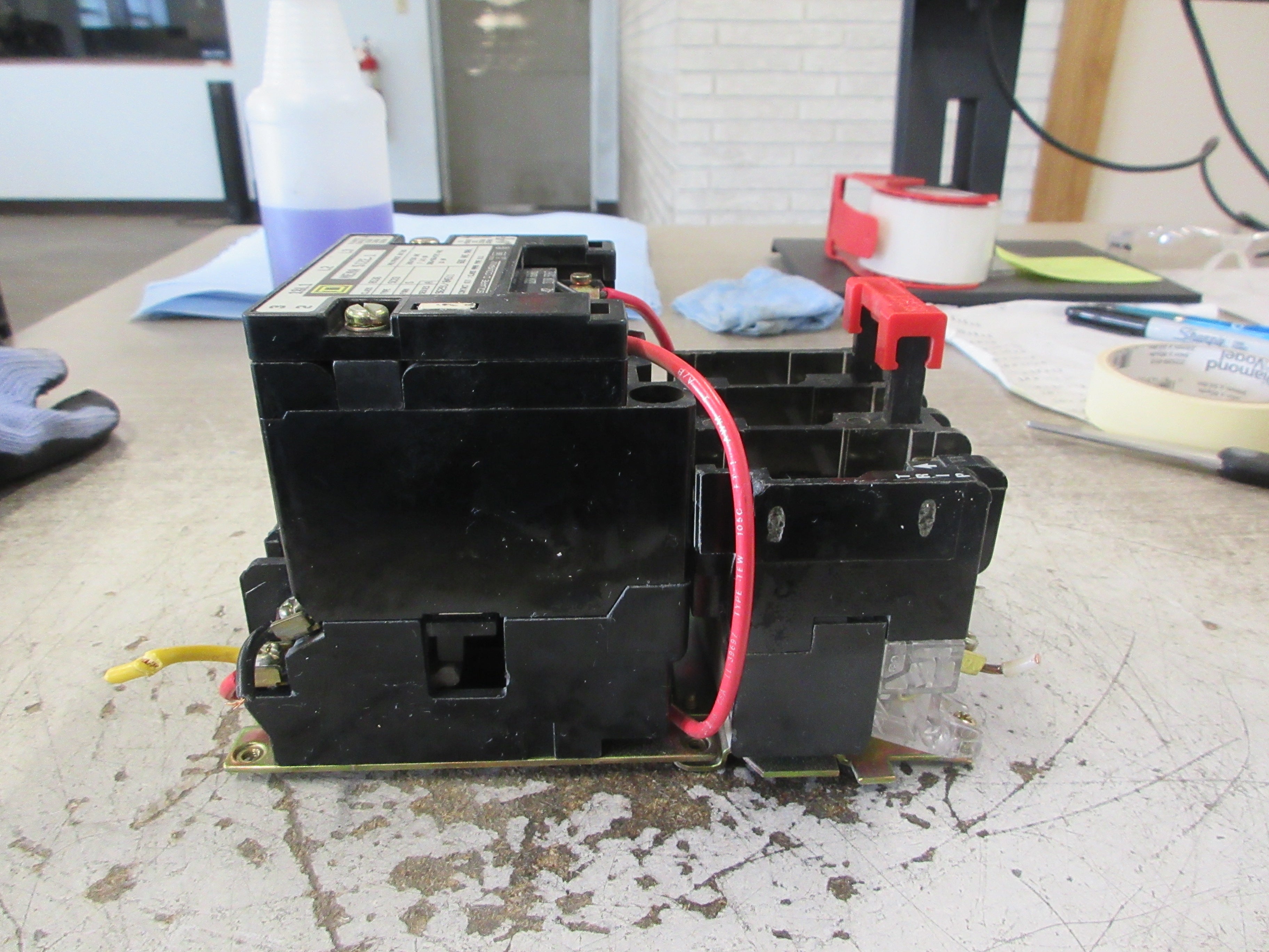 Square D Size 1 Starter 8536 SCO3 S Ser. A 120V Coil Used