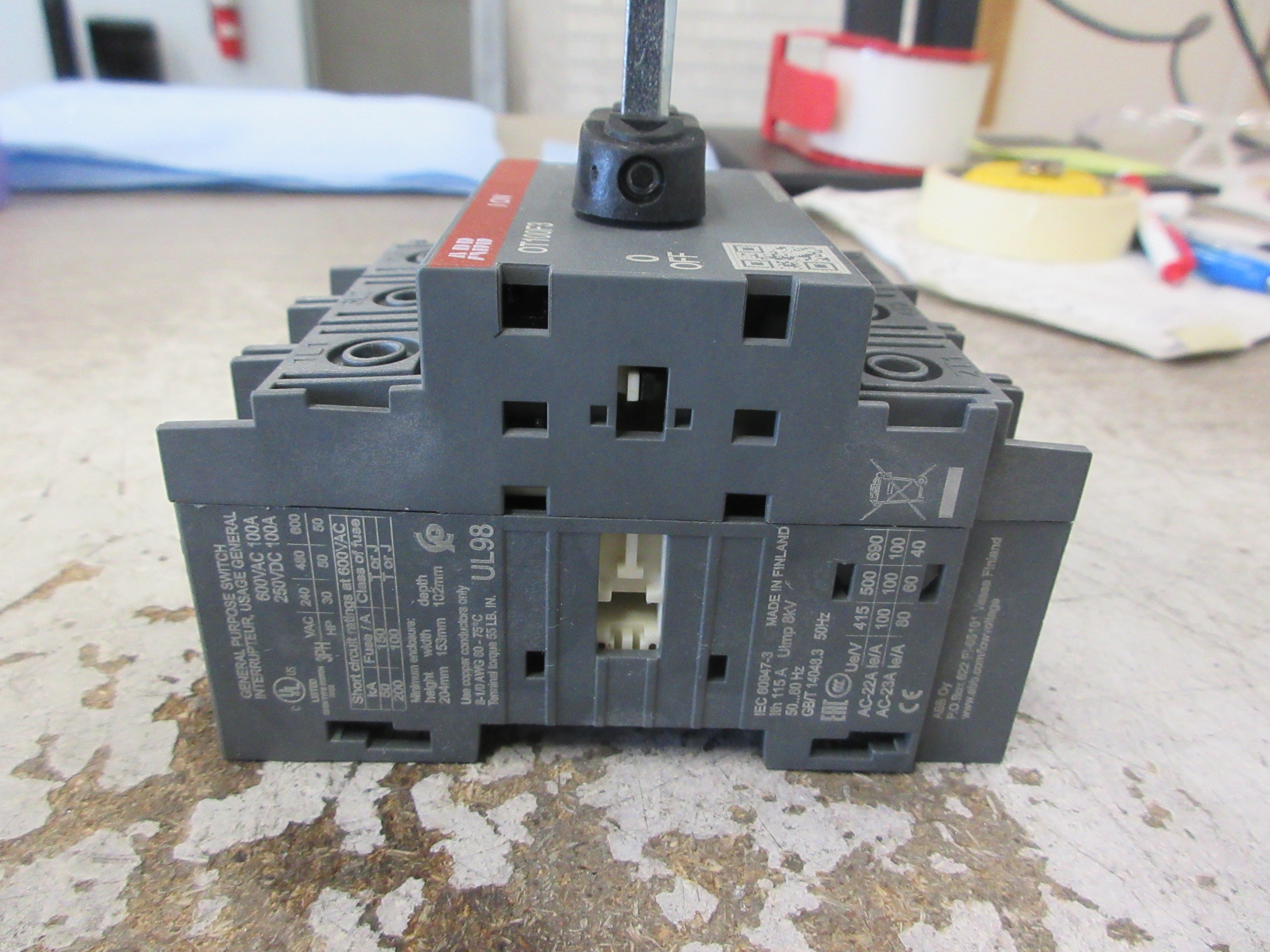 ABB Disconnect Switch OT100F3 100A 600V 3Ph Used