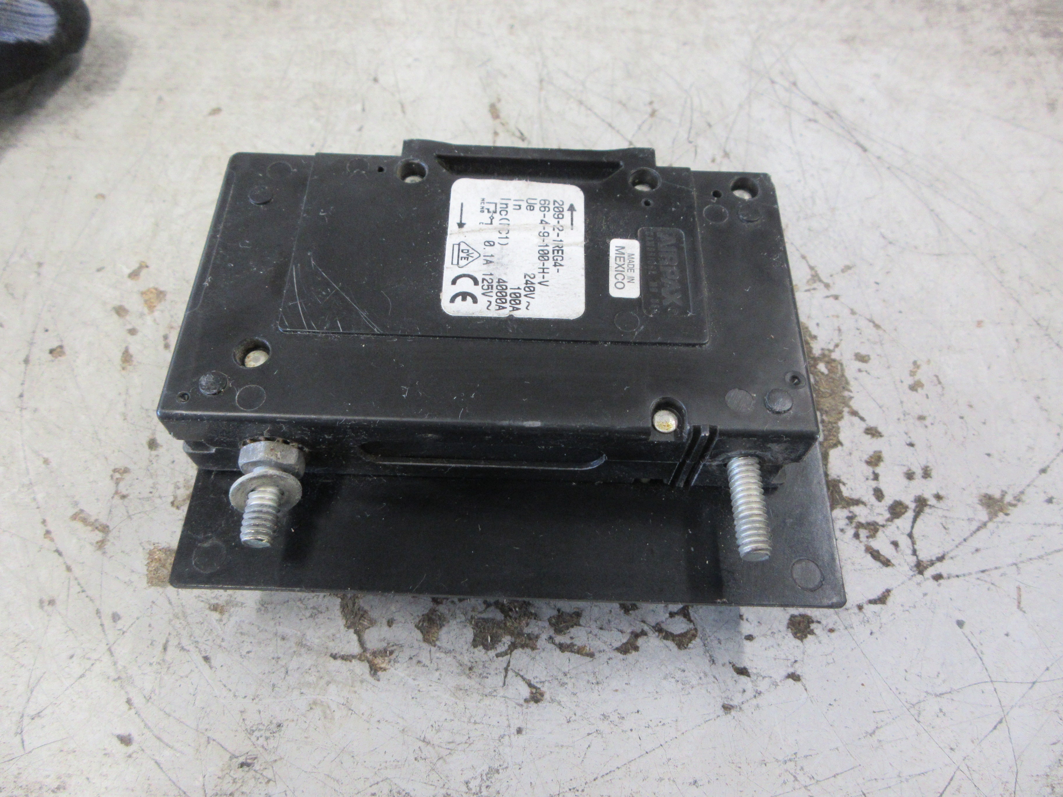 Airpax Circuit Breaker 209-2-1REG4-66-4-9-100-H-V 100A 240V 2P Used