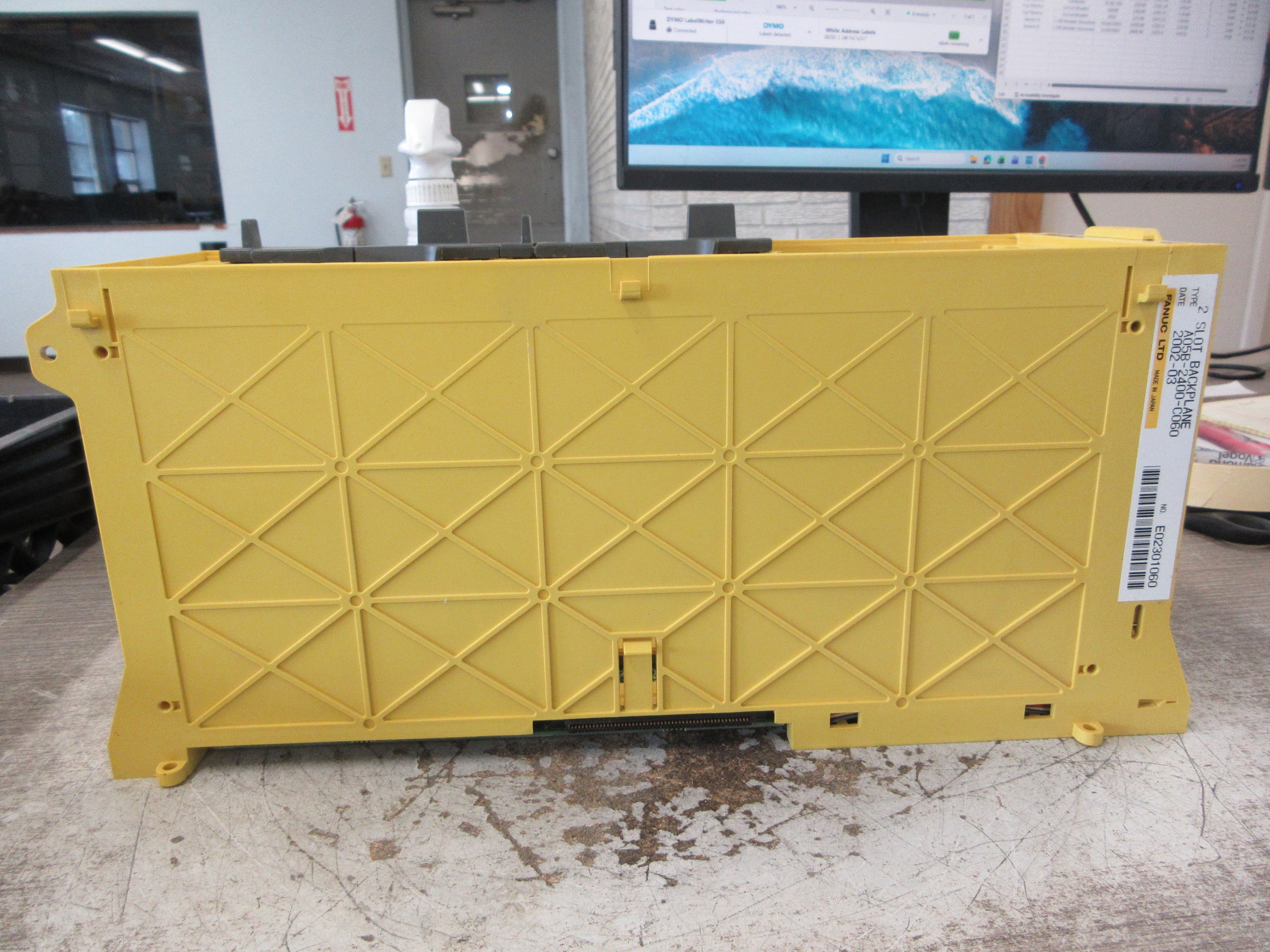 Fanuc Backplane A05B-2400-C060 2-Slot Used