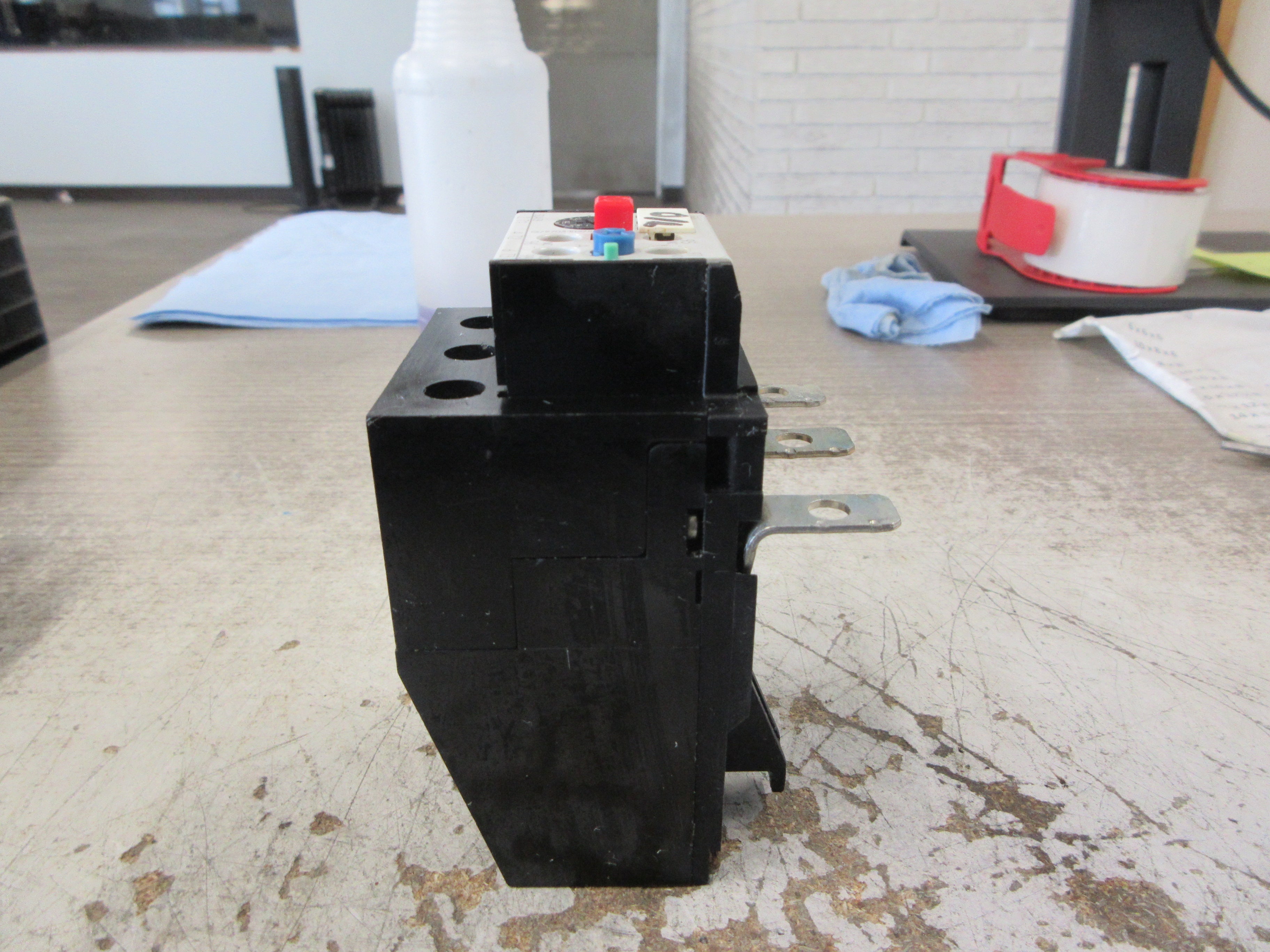 Siemens Solid State Overload 3UA58 00-2T Trip: 40-57A 600V Used