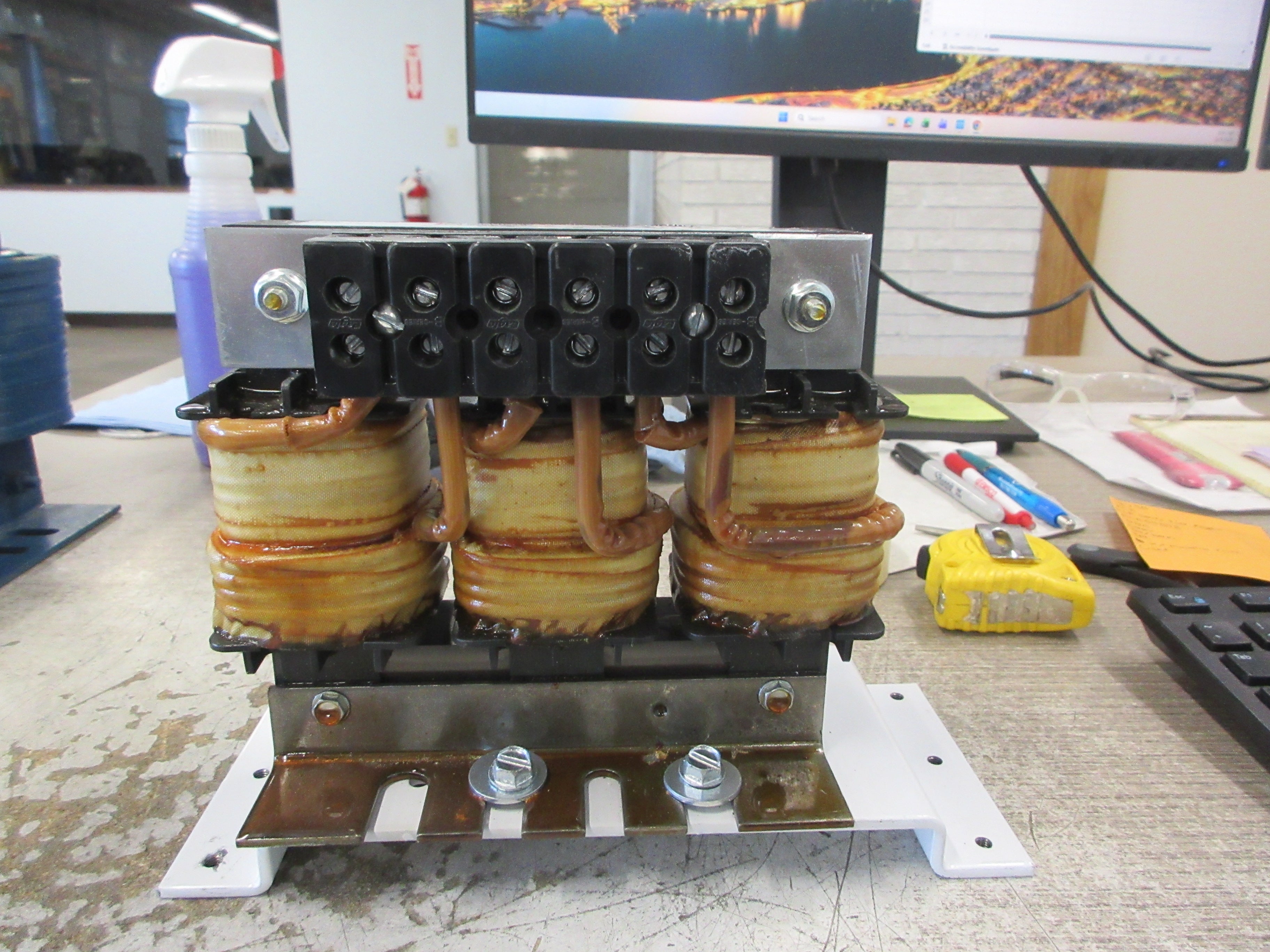 TCI KLR Series Line Reactor KLR55BTB 55A 600V 50/60Hz 3Ph W/Mounting Plate Used