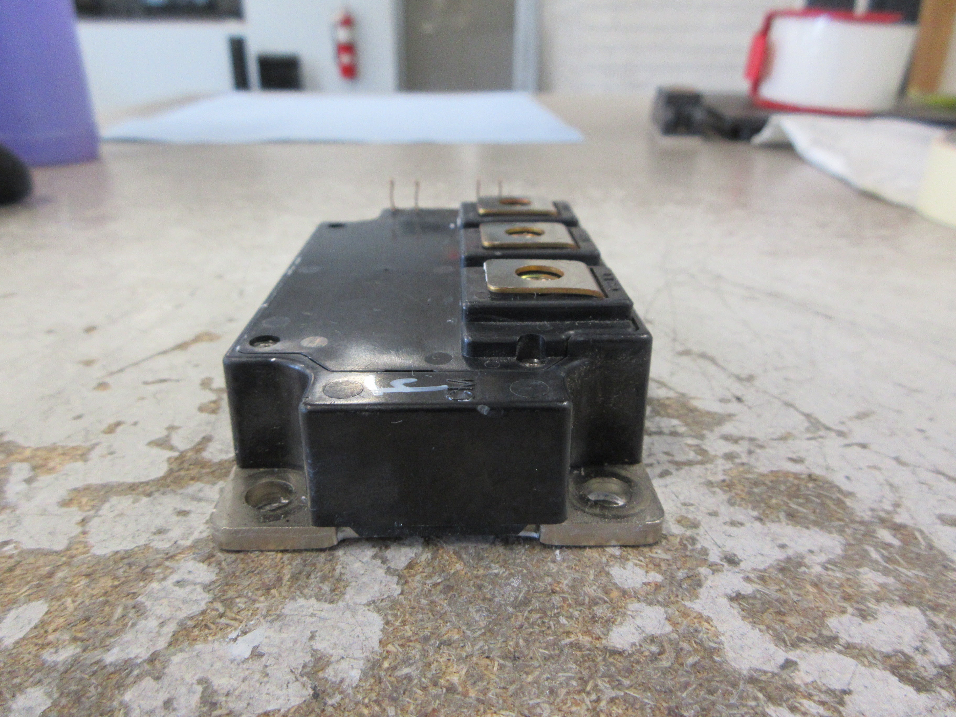 Mitsubishi IGBT Module CM400DU-12H Used