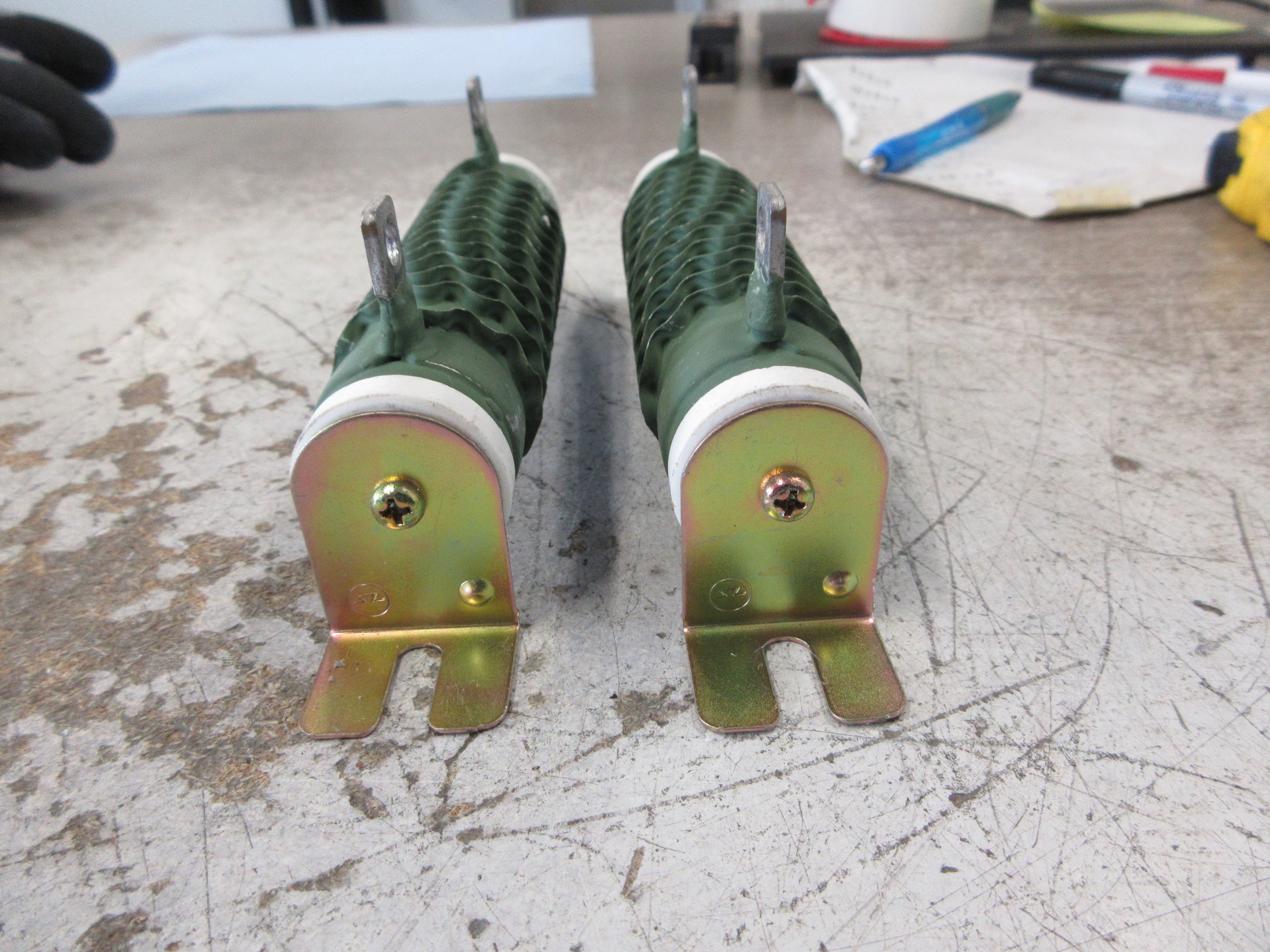 JRM Resistor GR80 0.84K ohms *Lot of 2* Used