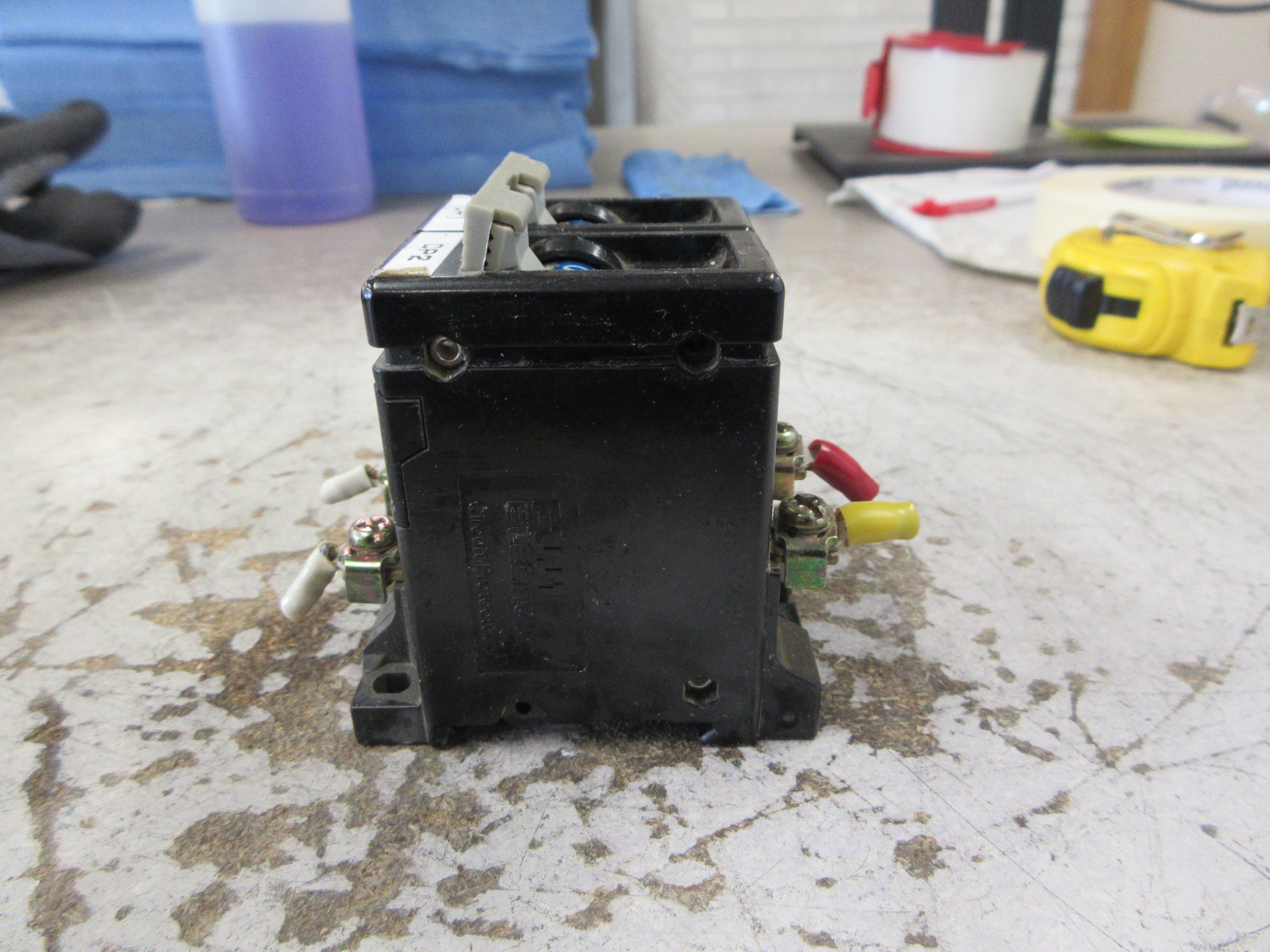 Fuji Electric Circuit Breaker CP32D-10A 250V 10A 2P Used