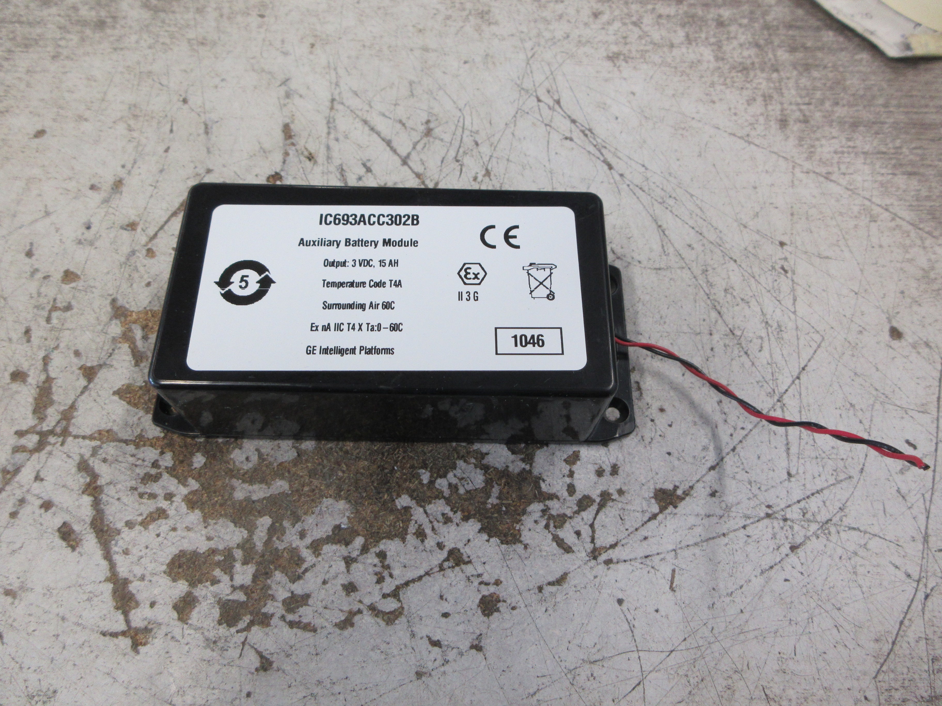 GE Auxiliary Battery Module IC693ACC302B 3VDC 15AH Used