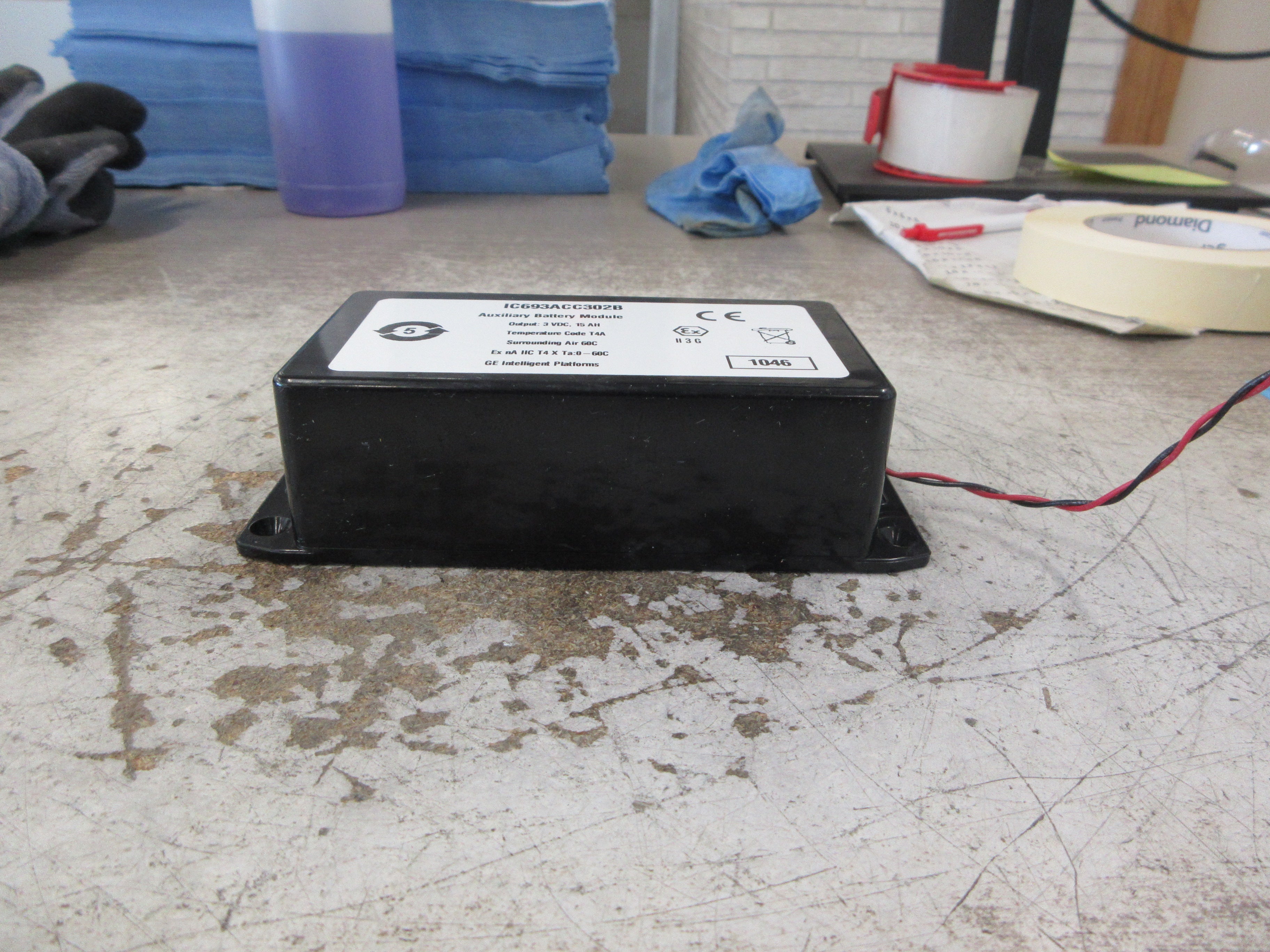 GE Auxiliary Battery Module IC693ACC302B 3VDC 15AH Used