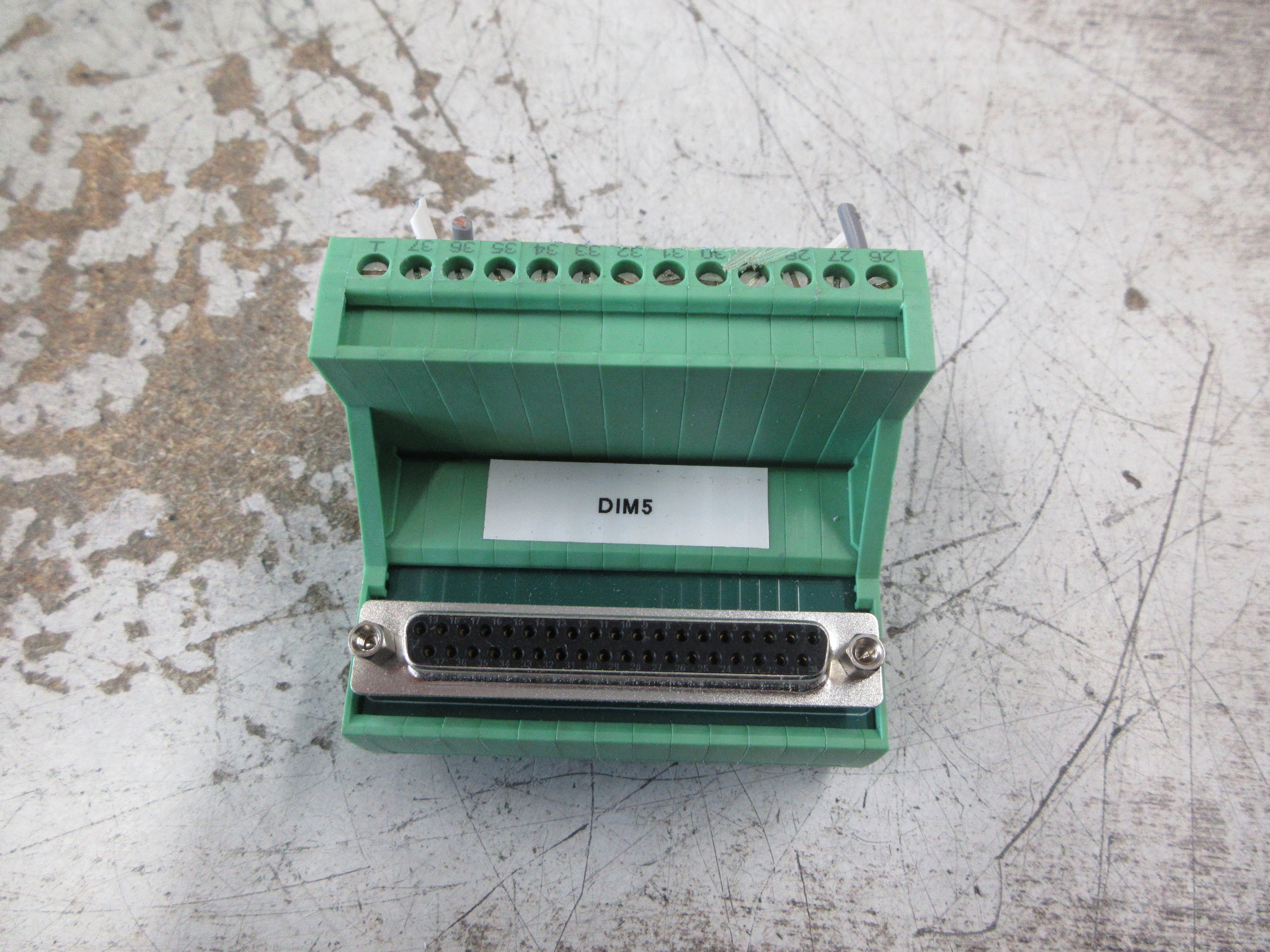 Phoenix Contact VIP-3/SC/D37SUB/F Termination Board 2315191 Used