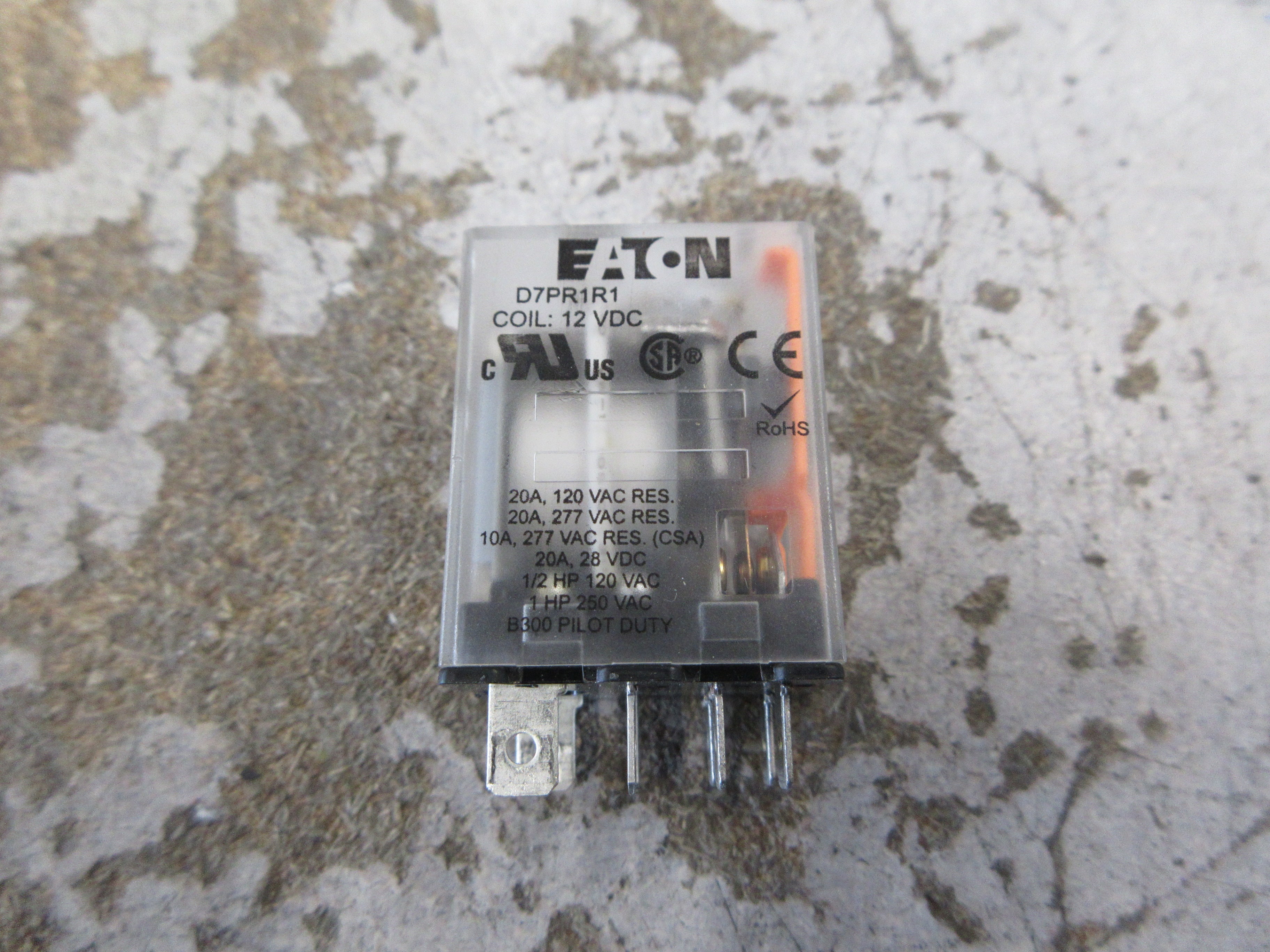 Eaton Relay D7PR1R1 12VDC Coil Used