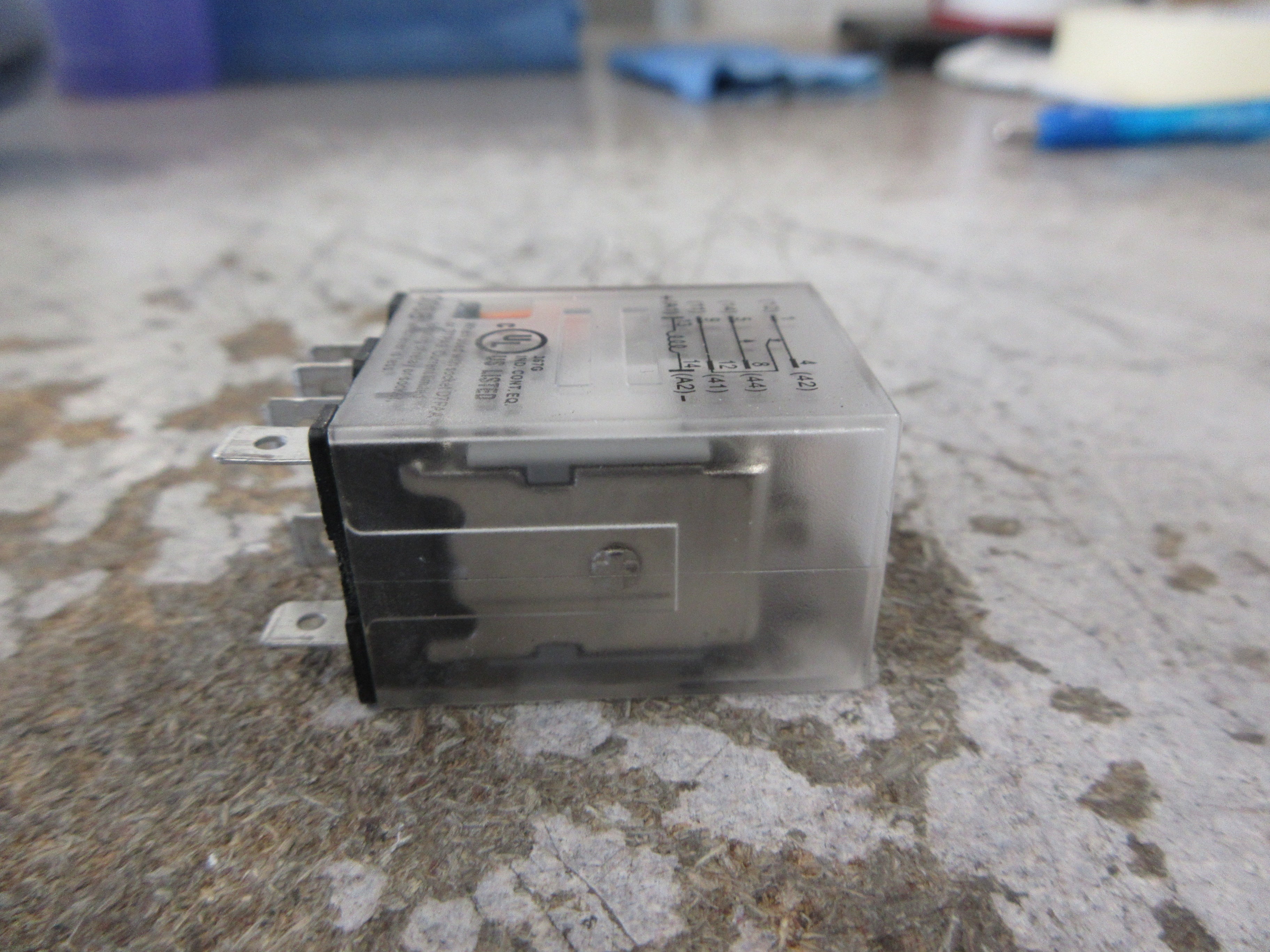 Eaton Relay D7PR1R1 12VDC Coil Used