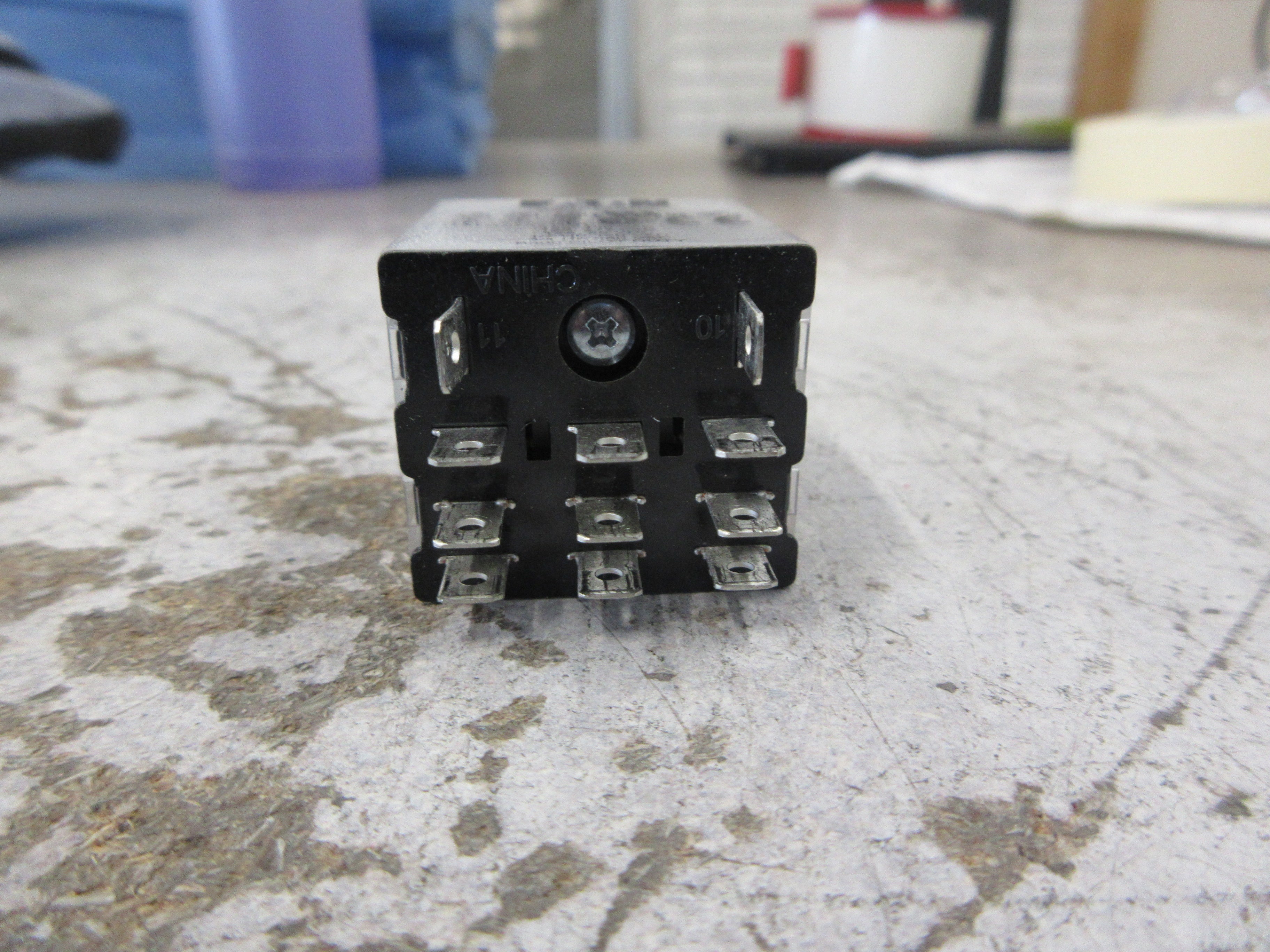 Eaton Relay D7PR3R1 12VDC Coil Used