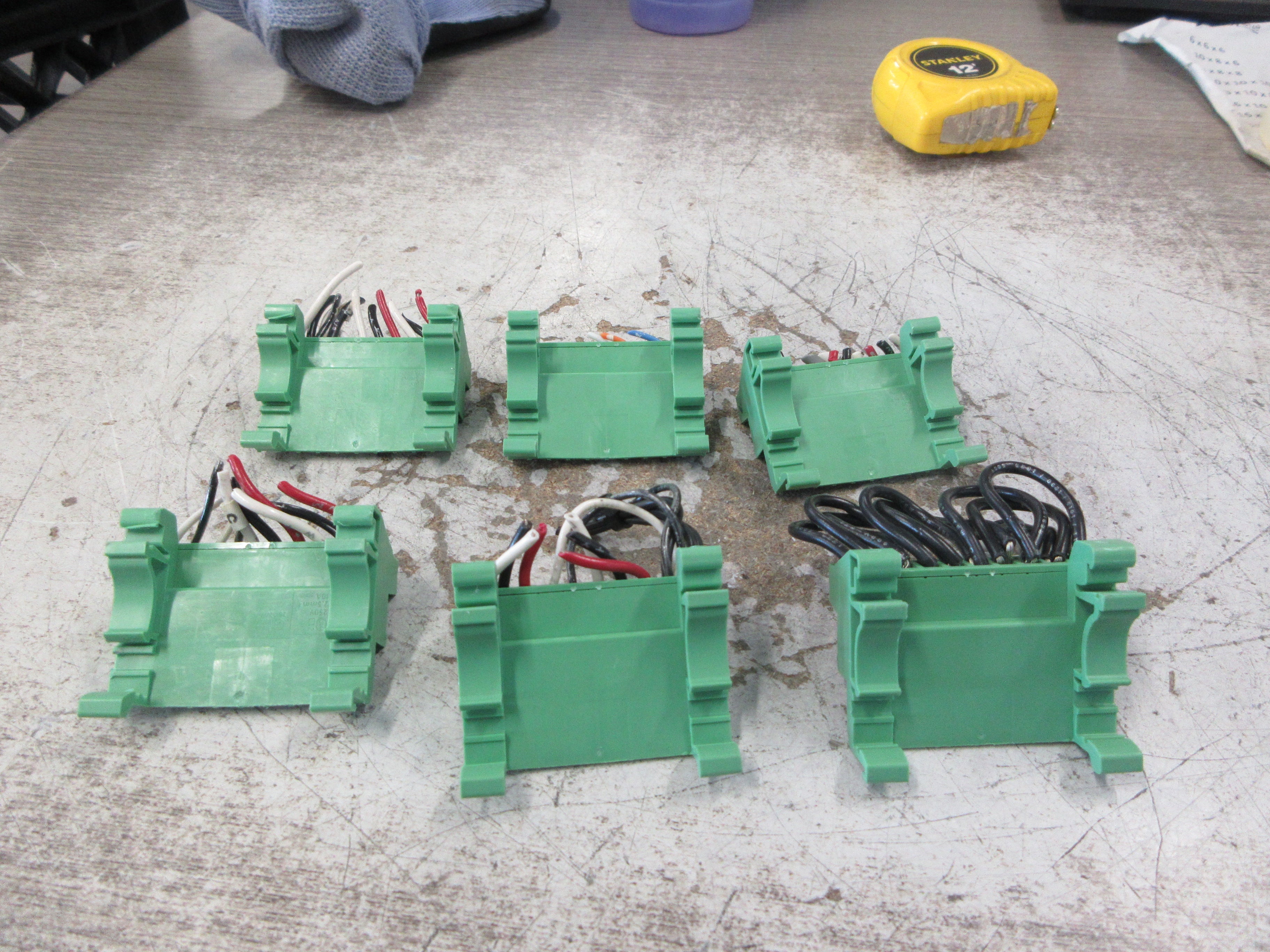 Phoenix Contact DIN-Rail Connector UMSTBHK 2,5/10 *Lot of 6* Used
