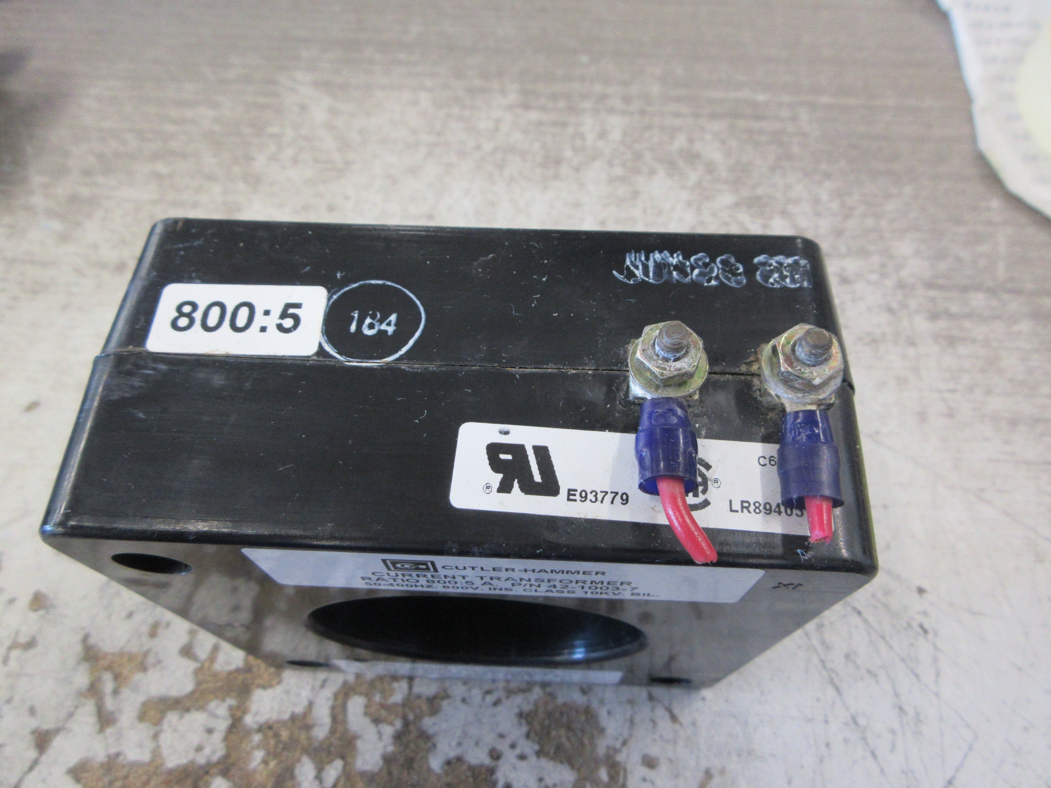 Cutler-Hammer Current Transformer 42-1003-7 Ratio 800:5A 600V 50-400Hz Used