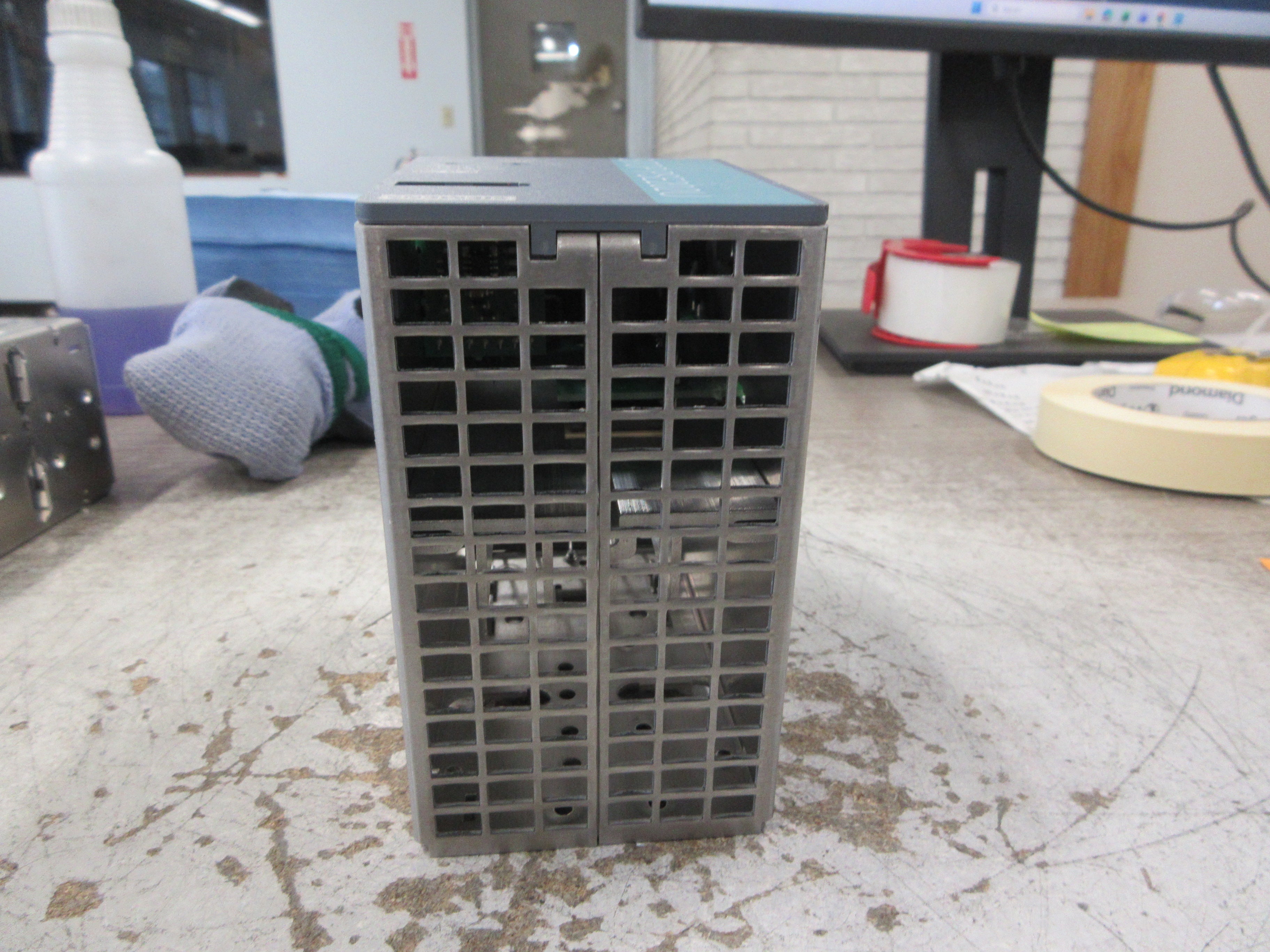 Siemens Sitop PSE202V Redundancy Module 6EP1961-3BA21 Input: 24VDC Used