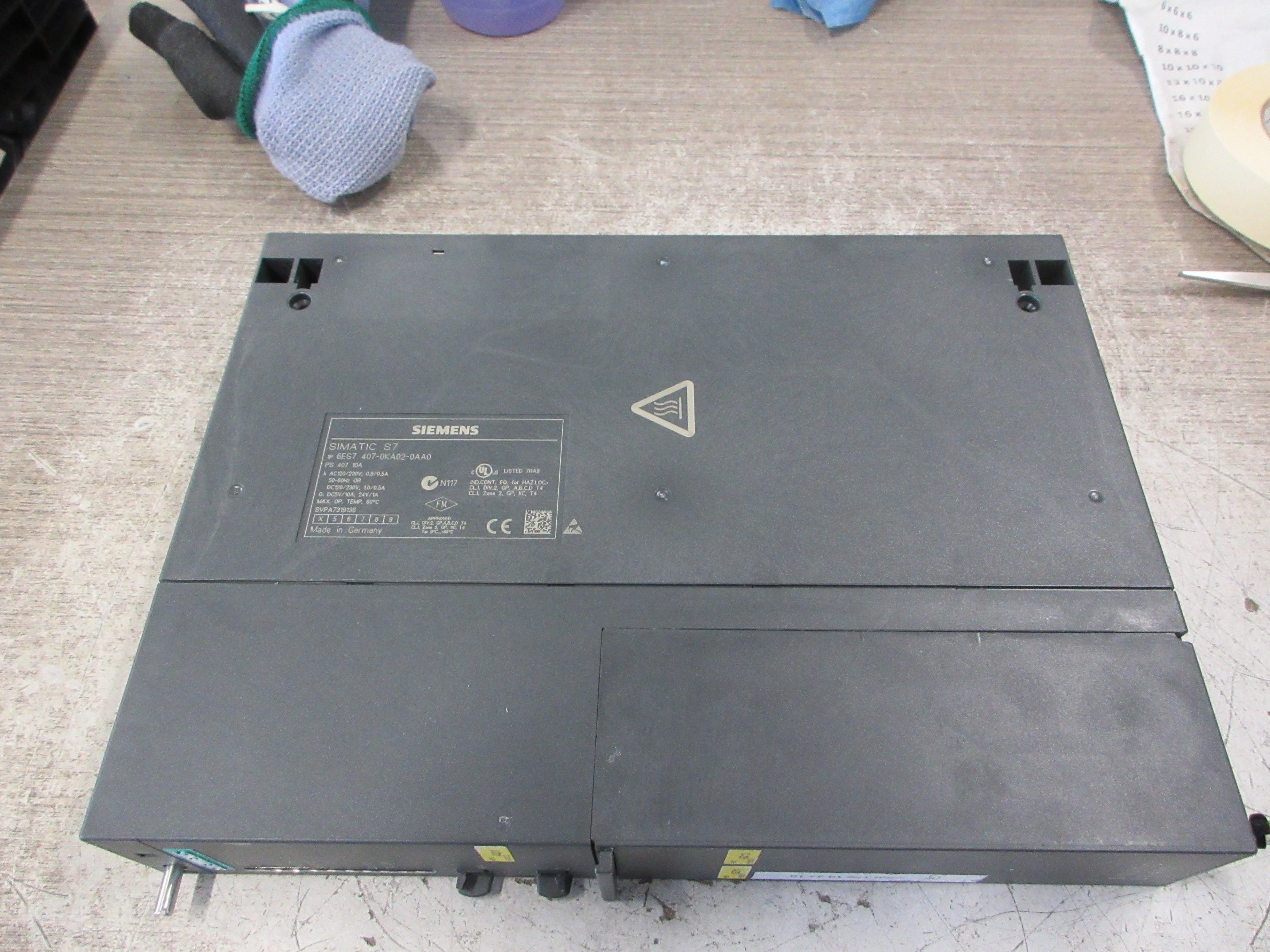Siemens Simatic S7-400 Power Supply Module 6ES7 407-0KA02-0AA0 Used