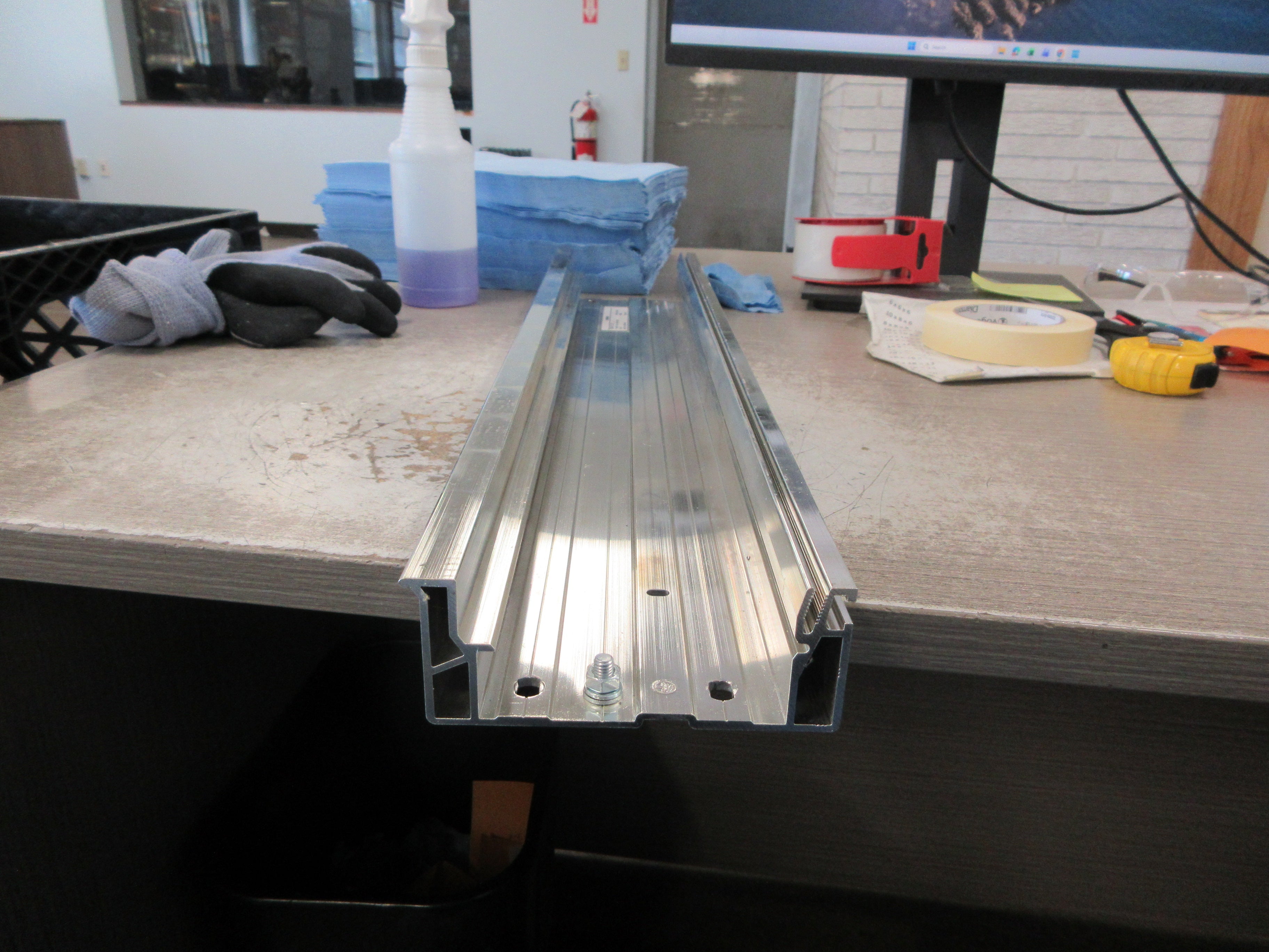 Siemens Simatic S7 Mounting Rail 6ES7 195-1GG30-0XA0 E-Stand: 01 620MM Used