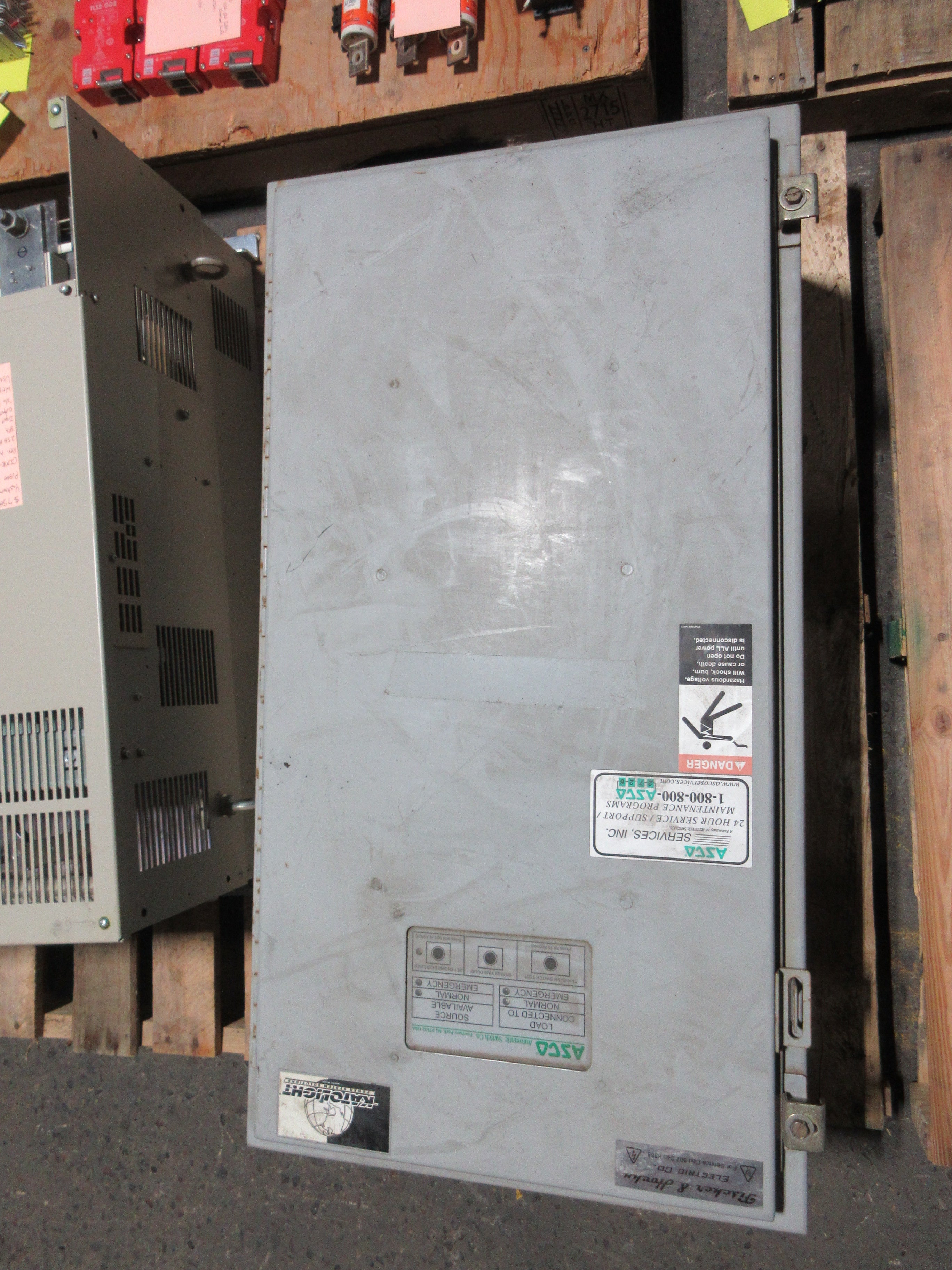Asco Series 300 3R Automatic Transfer Switch A30027061XC 70A 240V 60Hz 1Ph Used