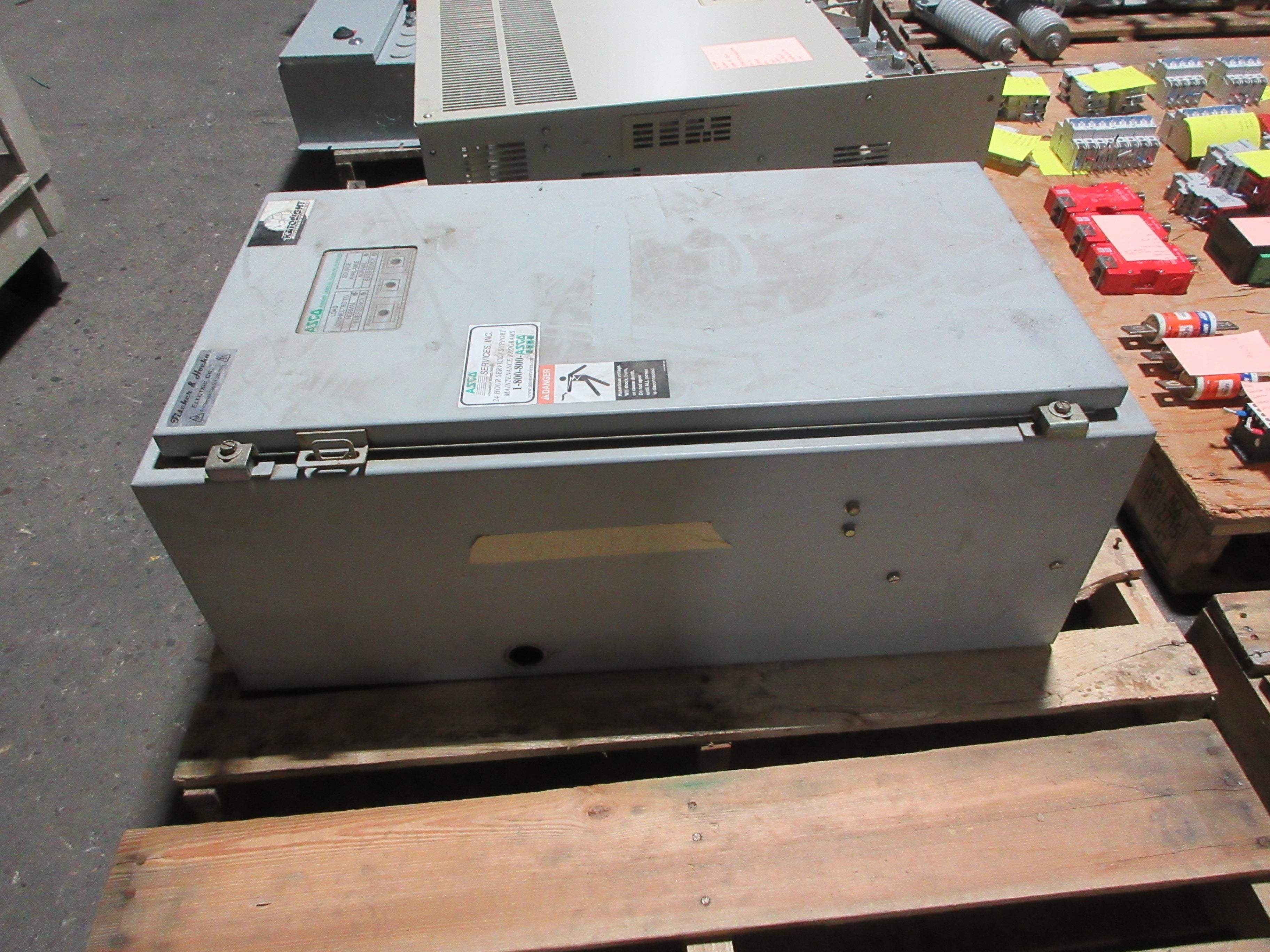 Asco Series 300 3R Automatic Transfer Switch A30027061XC 70A 240V 60Hz 1Ph Used