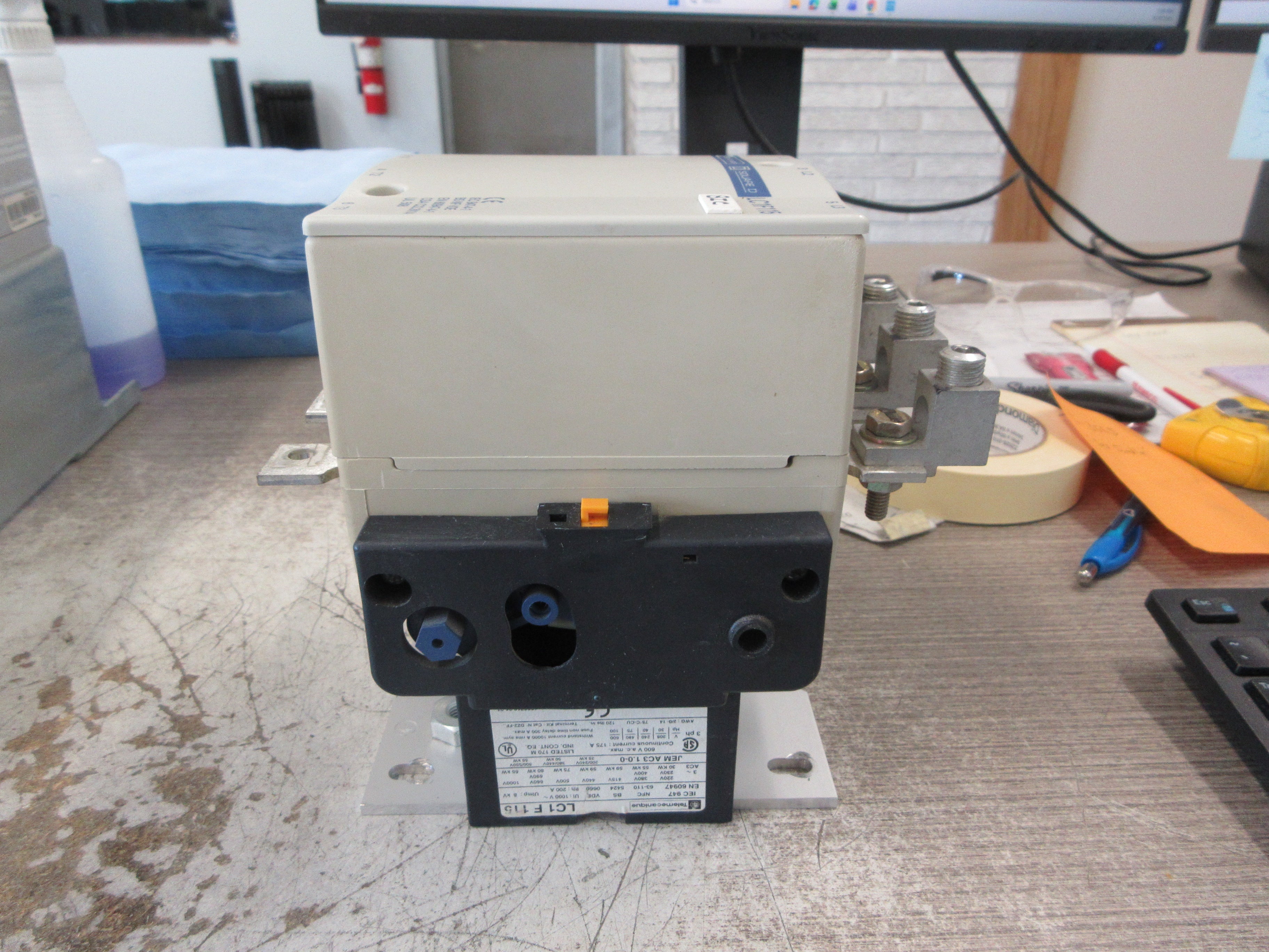 Telemecanique Contactor LC1F115 115-120V Coil w/ Aux Contact Block Used