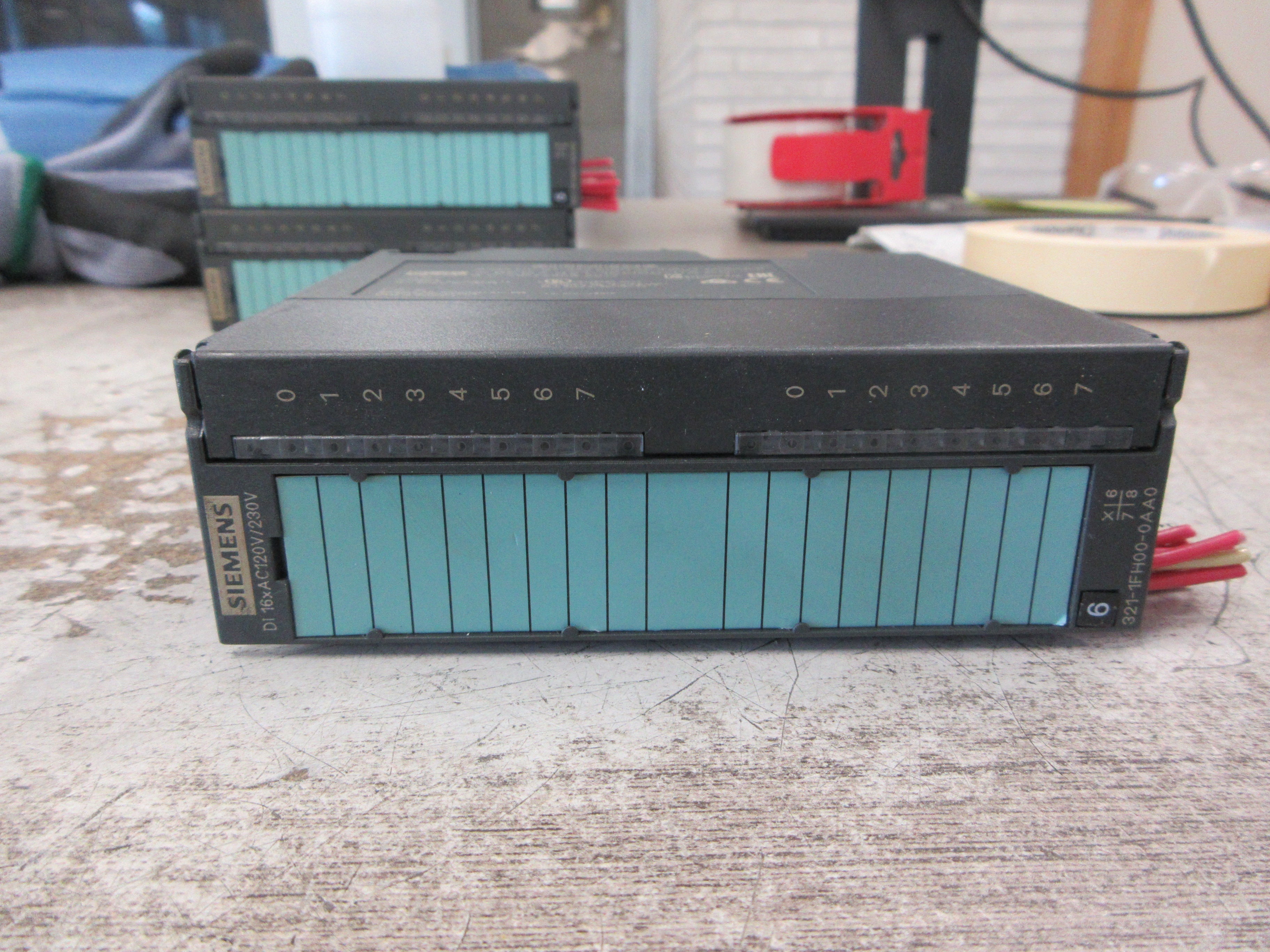 Siemens Simatic S7 Digital Input Module 6ES7 321-1FH00-0AA0 FS: 5 Used
