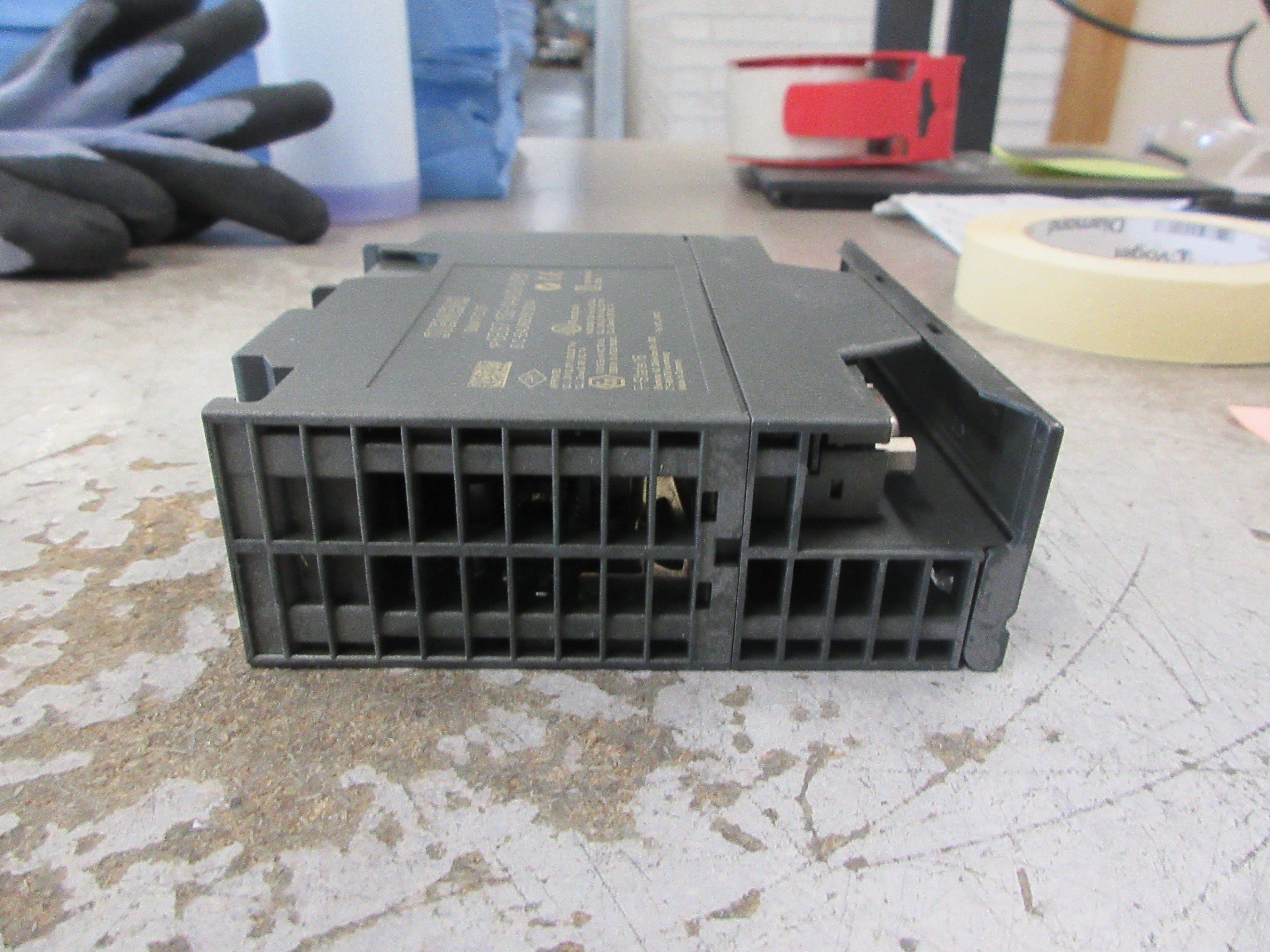 Siemens Simatic S7 Interface Module 6ES7 153-1AA03-0XB0 F-State: 16 Used